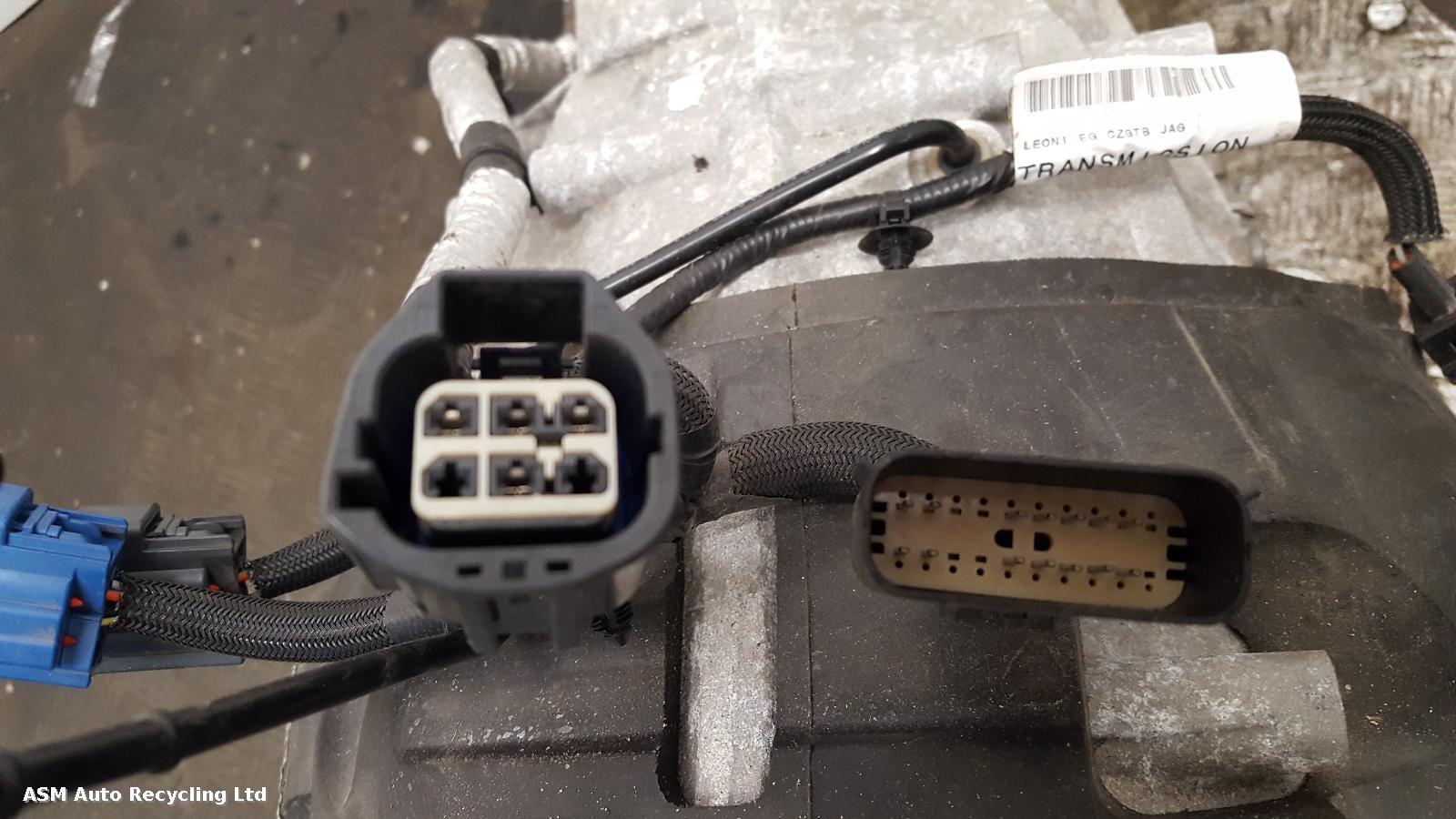 View Auto part Gearbox Jaguar F Type 2018