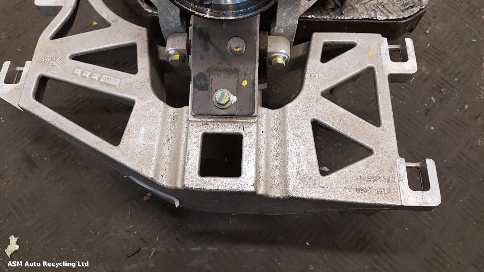 View Auto part Gearbox Jaguar F Type 2018