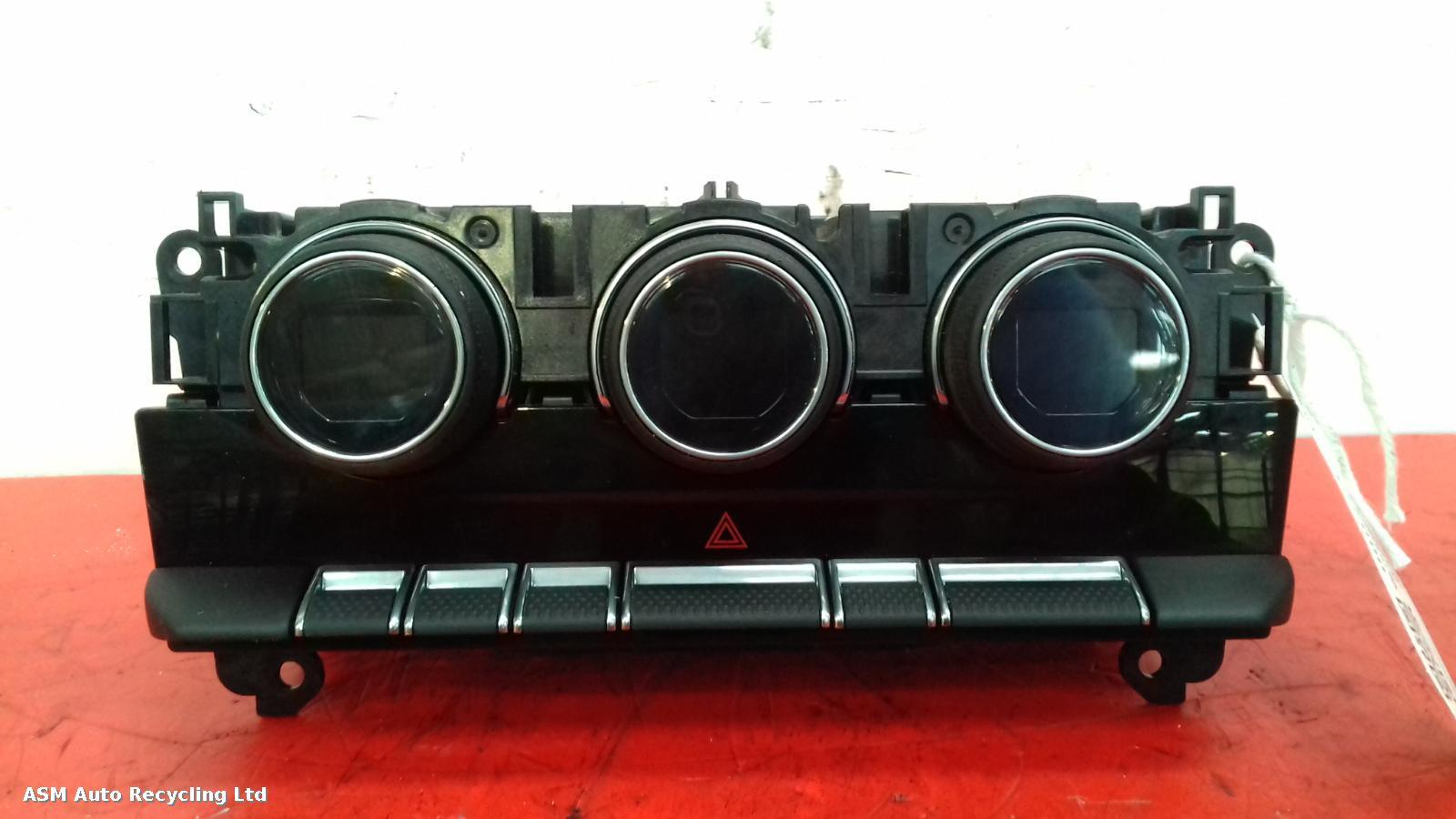 View Auto part Heater/AC Controller Jaguar F Type 2018