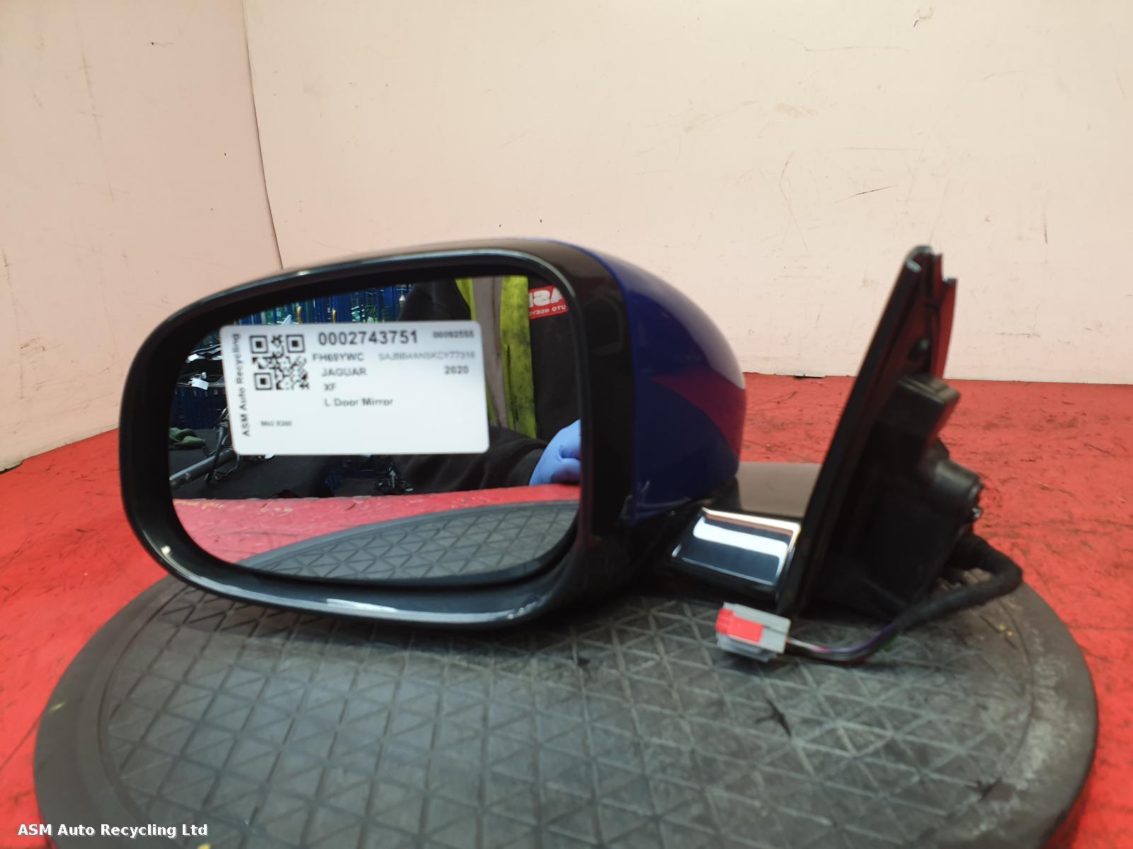 View Auto part L Door Mirror Jaguar Xf 2020