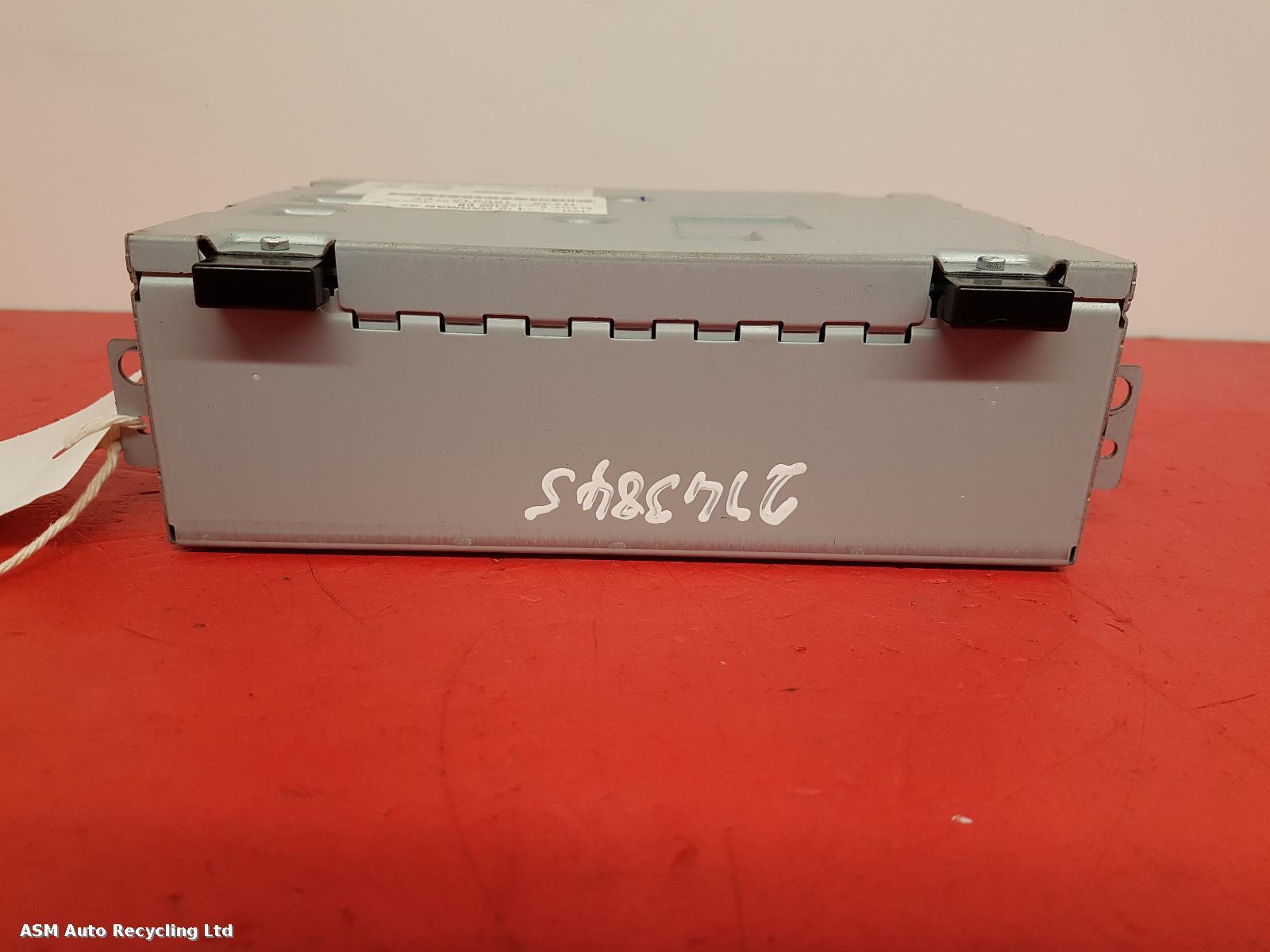 View Auto part A/V Equipment Jaguar Xe 2018