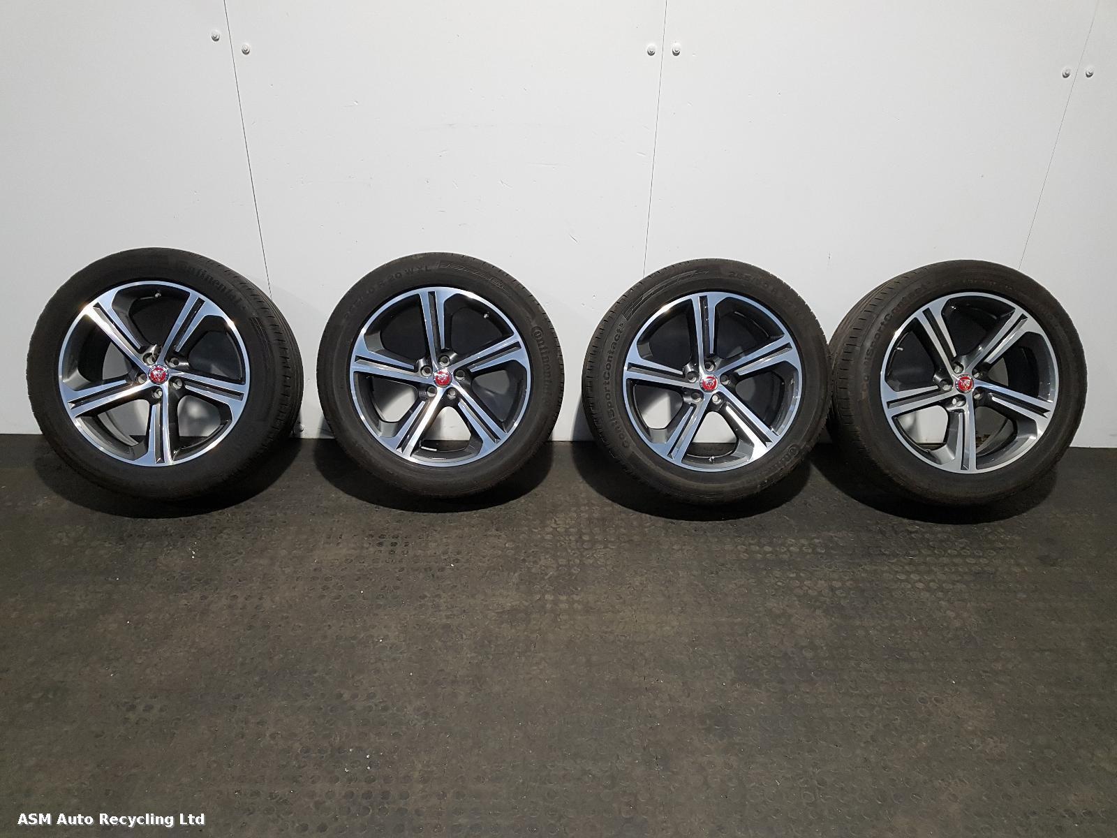 View Auto part Wheel Set Jaguar F-pace 2017