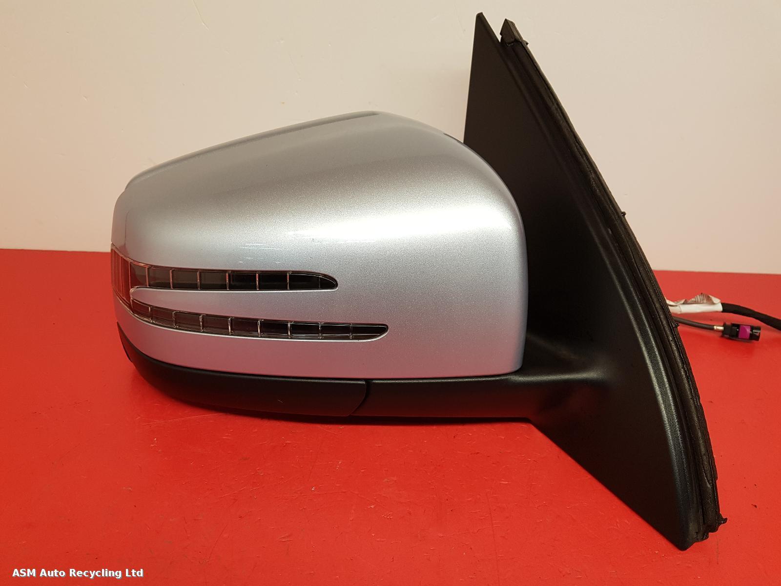 View Auto part R Door Mirror Mercedes Gl Class 2014