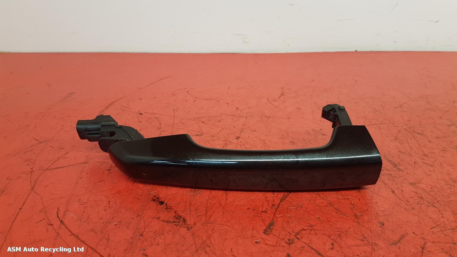 View Auto part Door Handle Jaguar Xe 2016