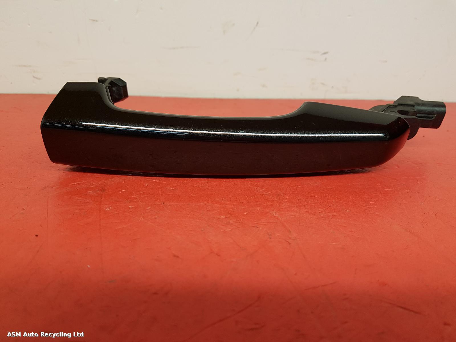 View Auto part Door Handle Jaguar Xe 2016