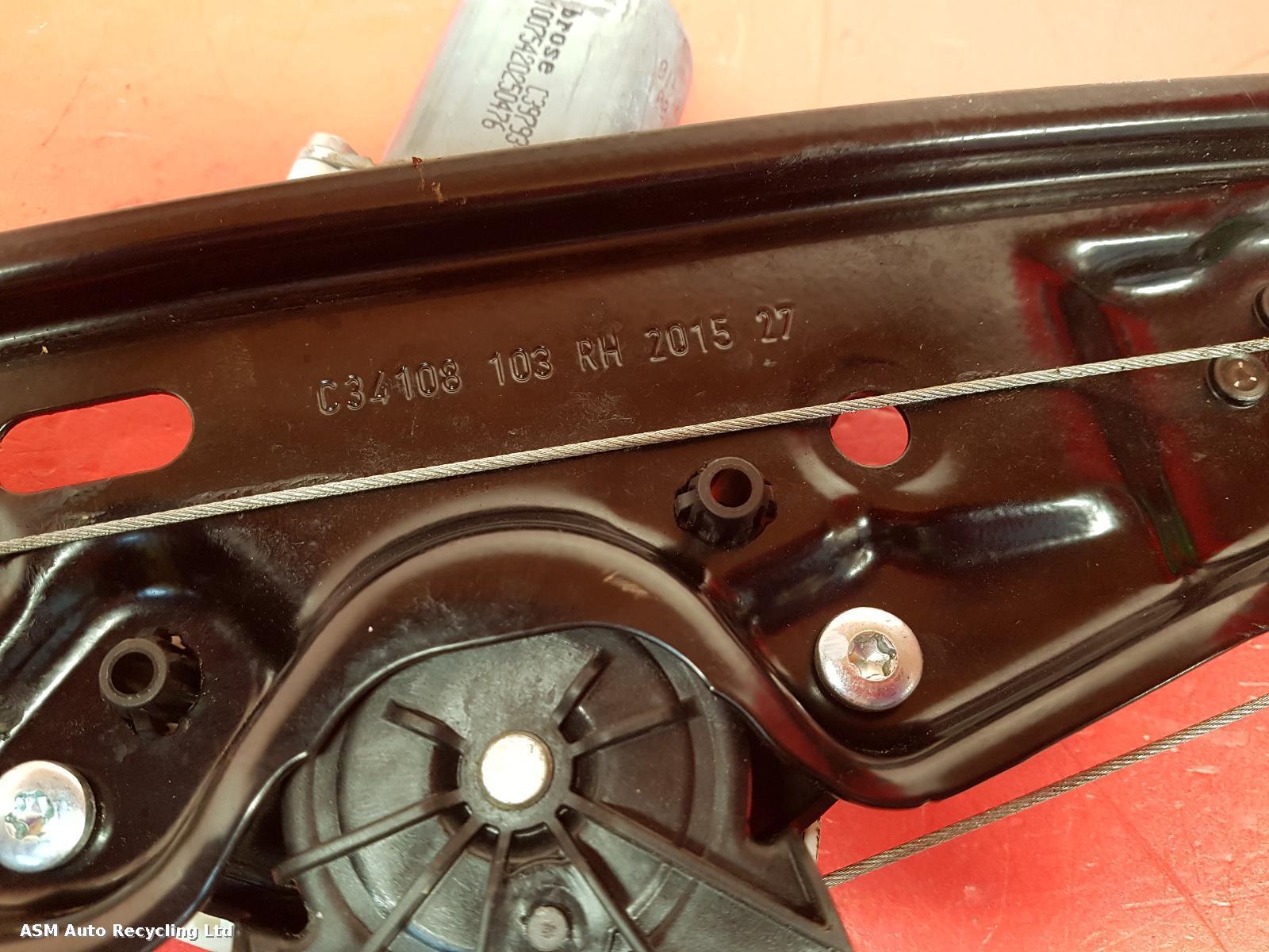 View Auto part RR Window Regulator Jaguar Xe 2016