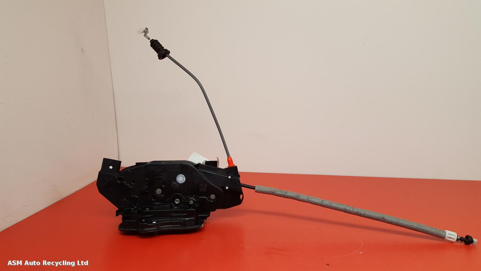 View Auto part Door Lock Assembly Mercedes A Class 2020