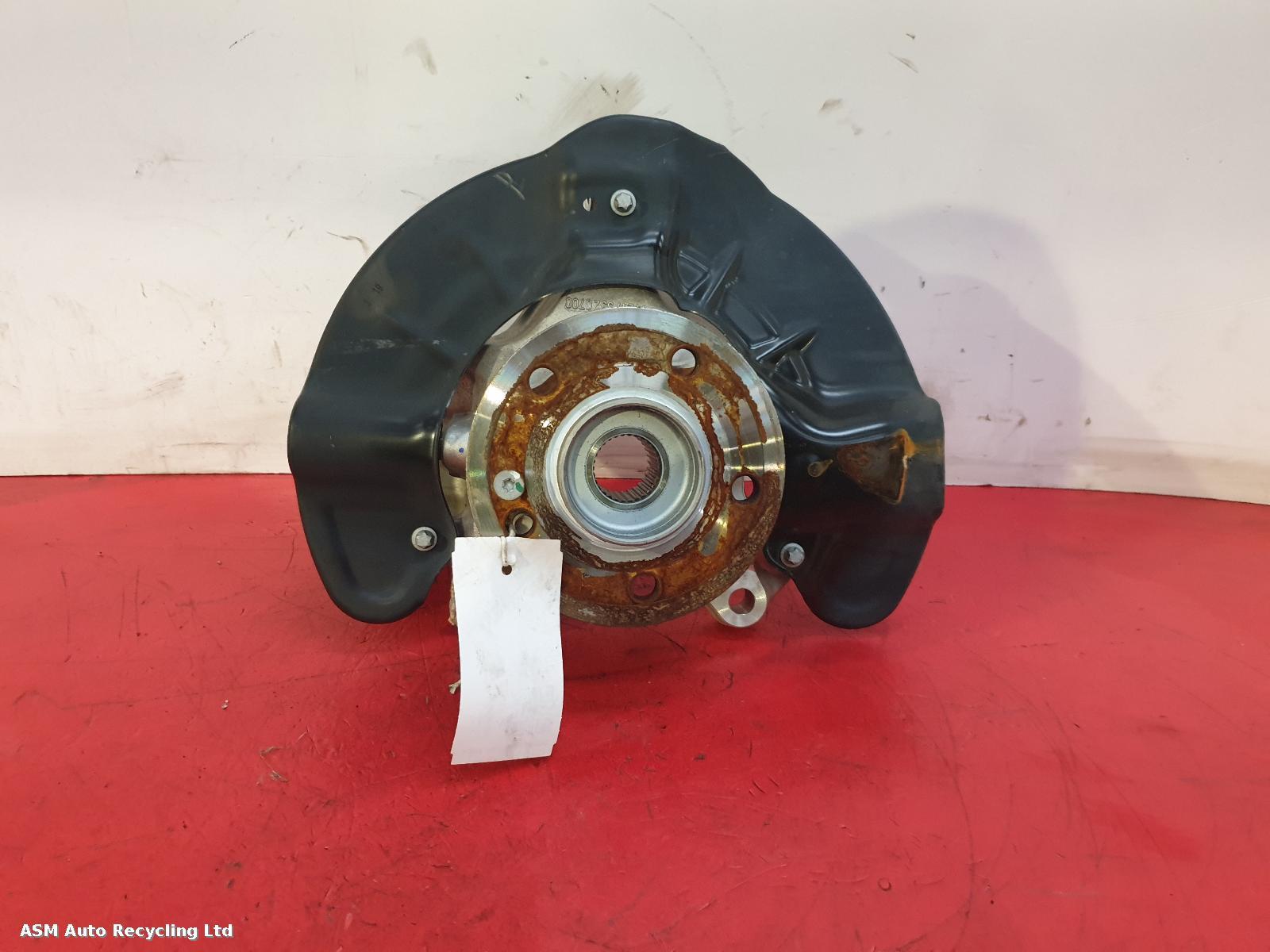 View Auto part LF Hub/Stub Axle Assembly Mercedes A Class 2020
