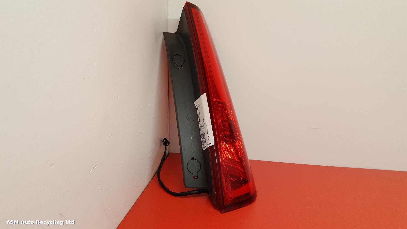 View Auto part R Taillight Kia Ceed 2007