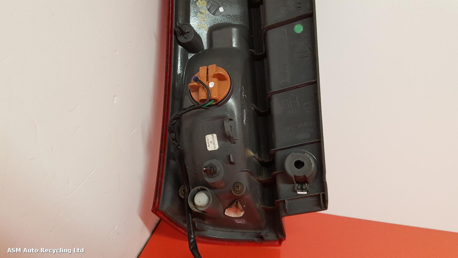View Auto part R Taillight Kia Ceed 2007