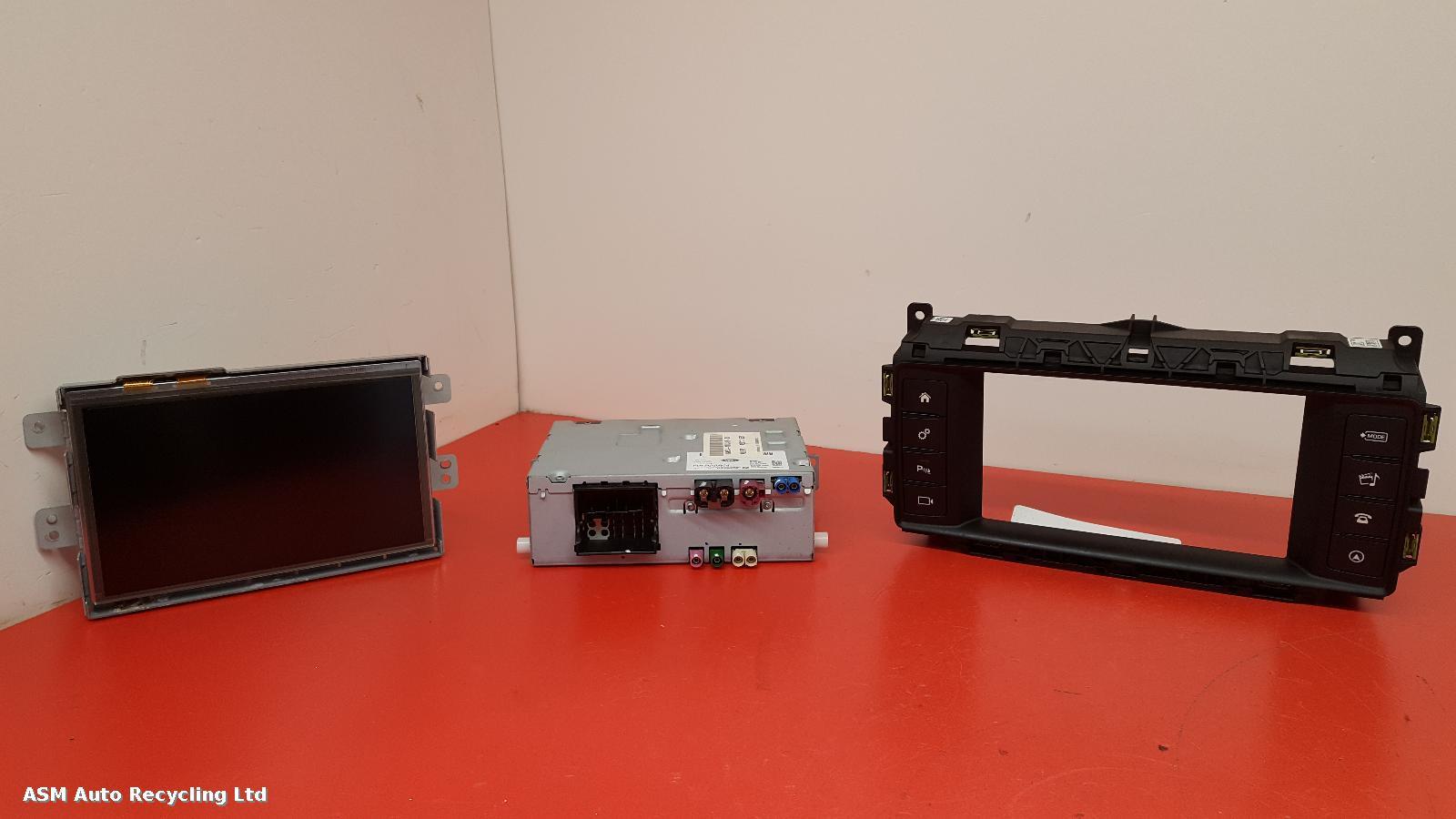 View Auto part A/V Equipment Jaguar Xe 2016