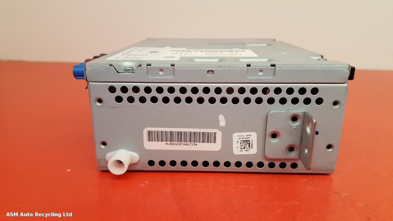 View Auto part A/V Equipment Jaguar Xe 2016