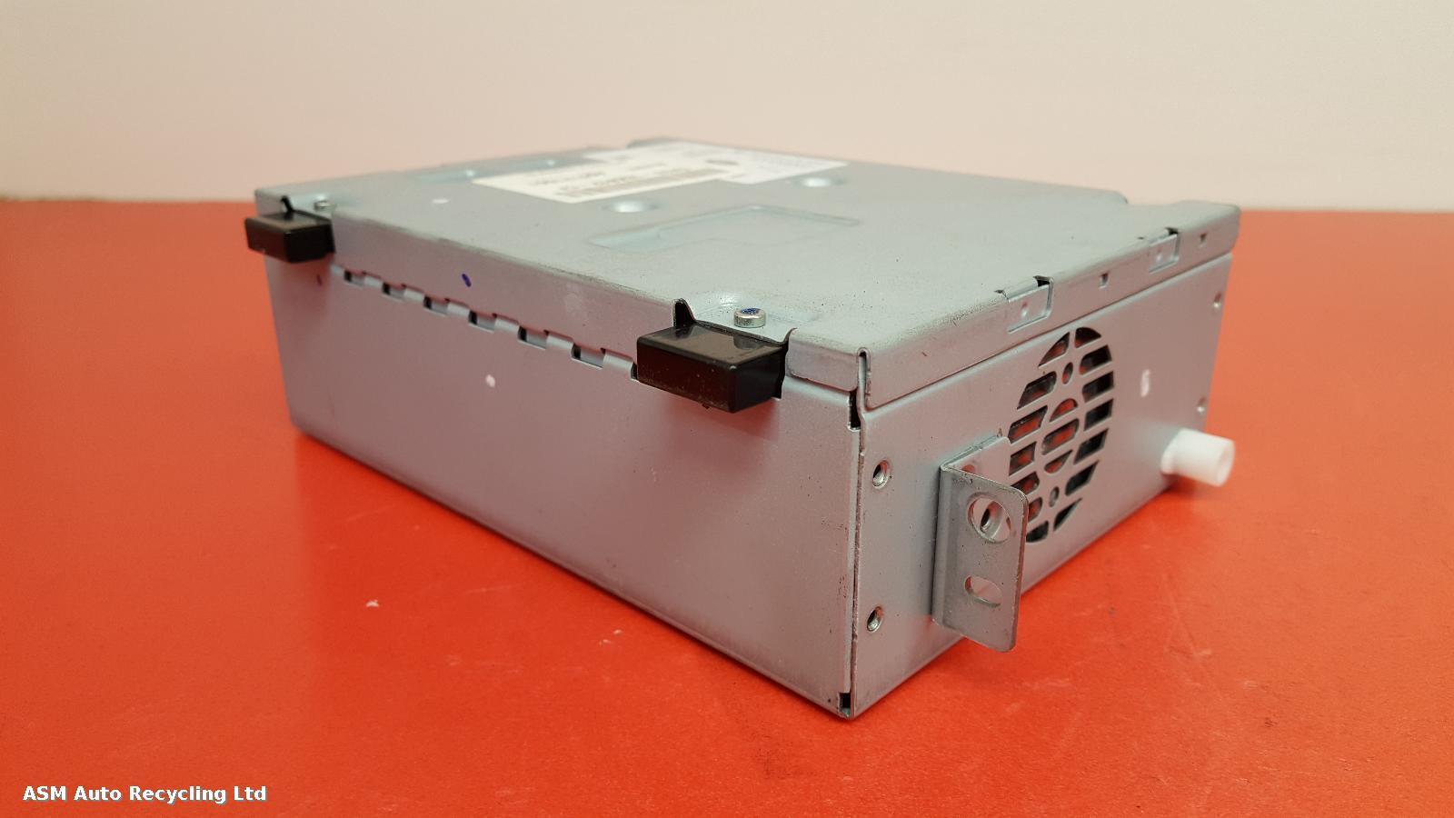 View Auto part A/V Equipment Jaguar Xe 2016