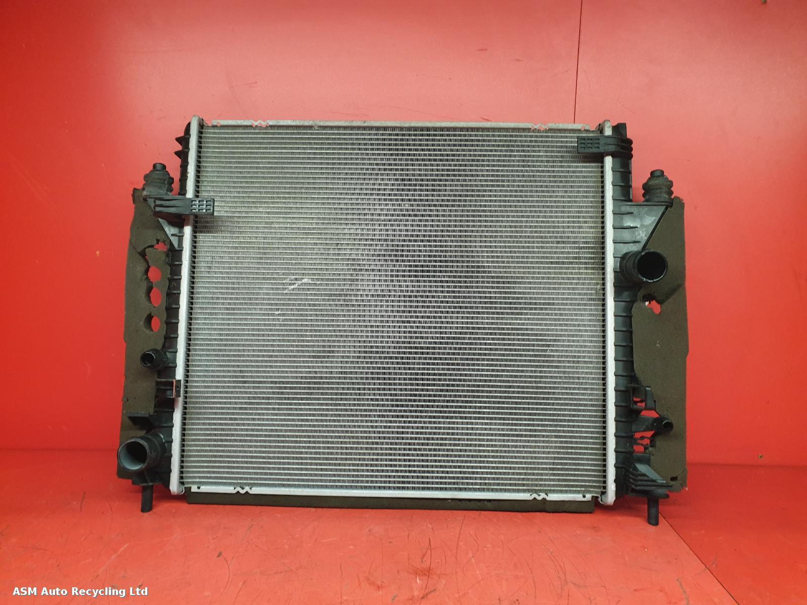 View Auto part Radiator Jaguar F Type 2019