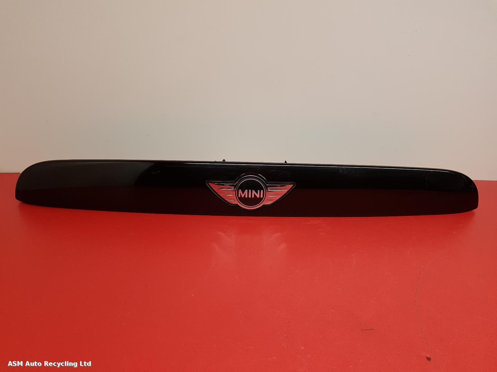 View Auto part Tailgate Handle Mini (bmw) Mini 2015