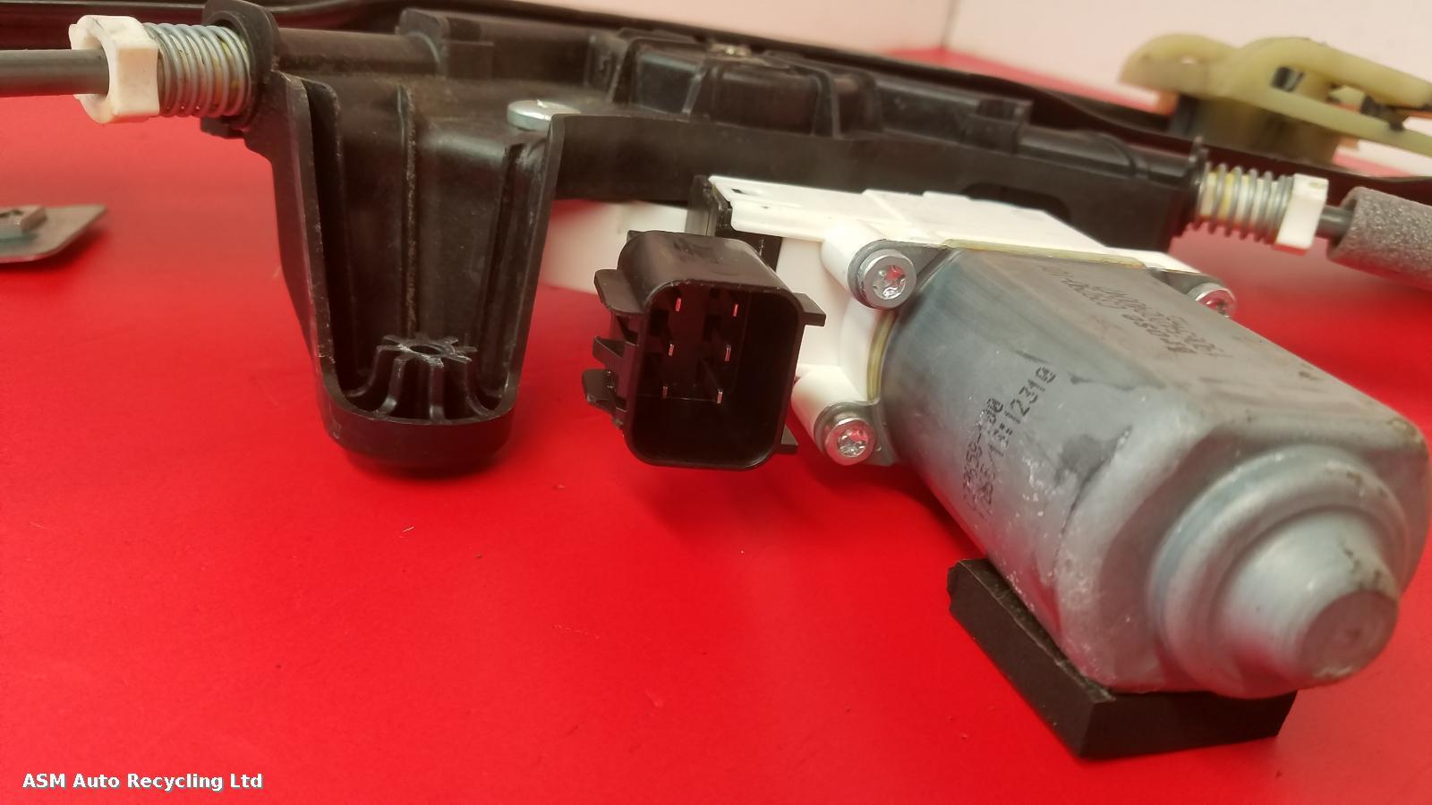 View Auto part LF Window Regulator Jaguar Xe 2015
