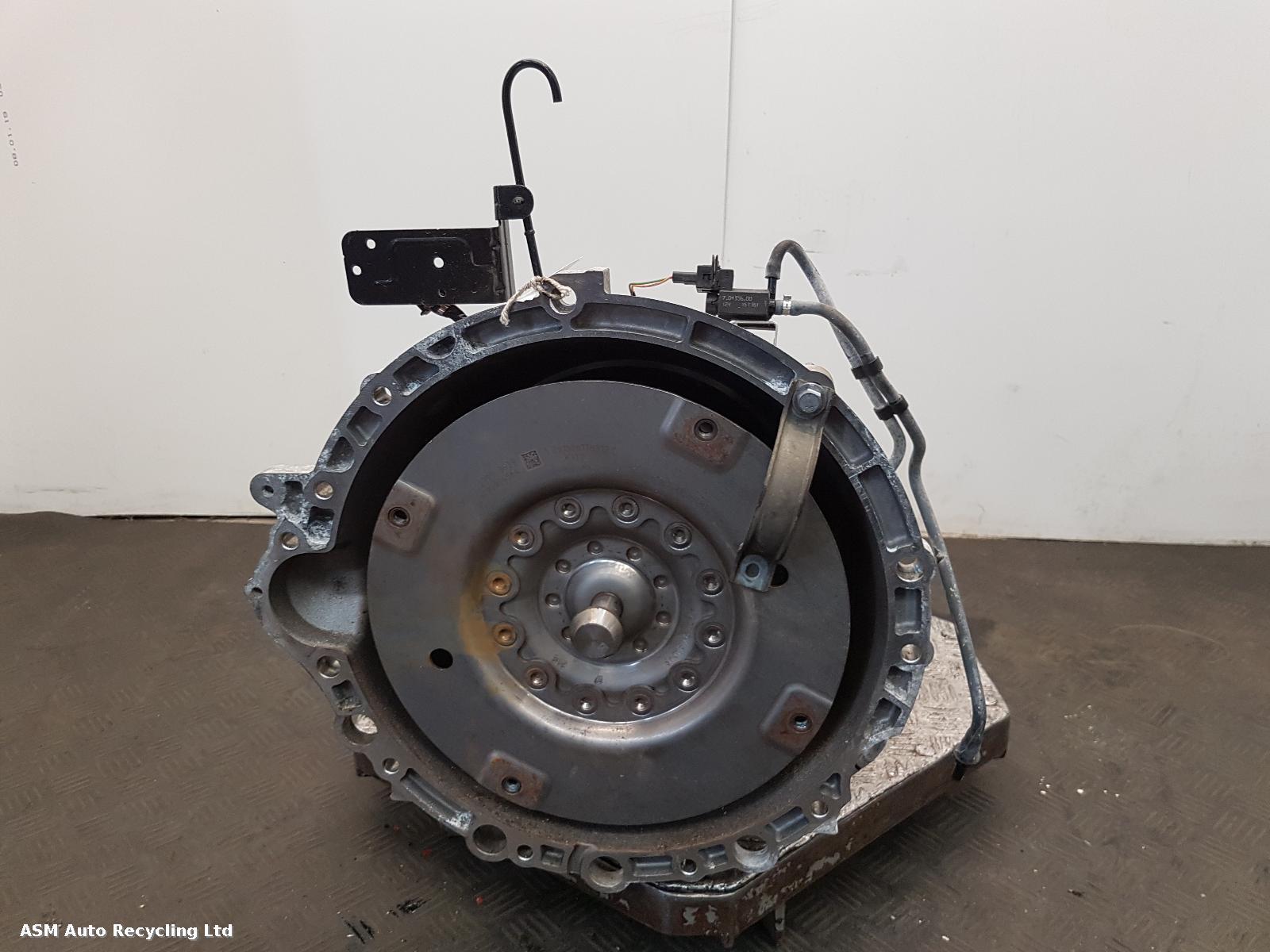 View Auto part Gearbox Jaguar Xe 2015