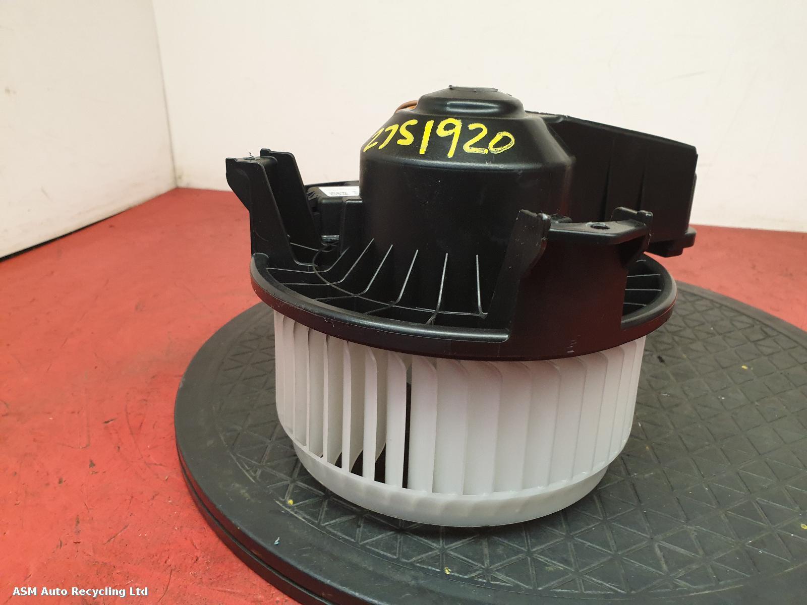 View Auto part Heater Motor/Assembly Jaguar Xe 2015