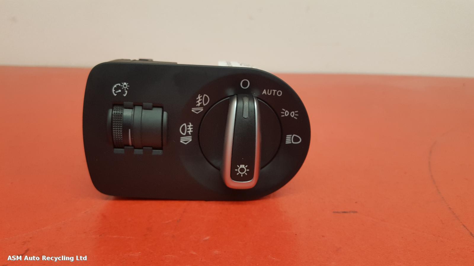 View Auto part Headlight Switch Audi A1 2018