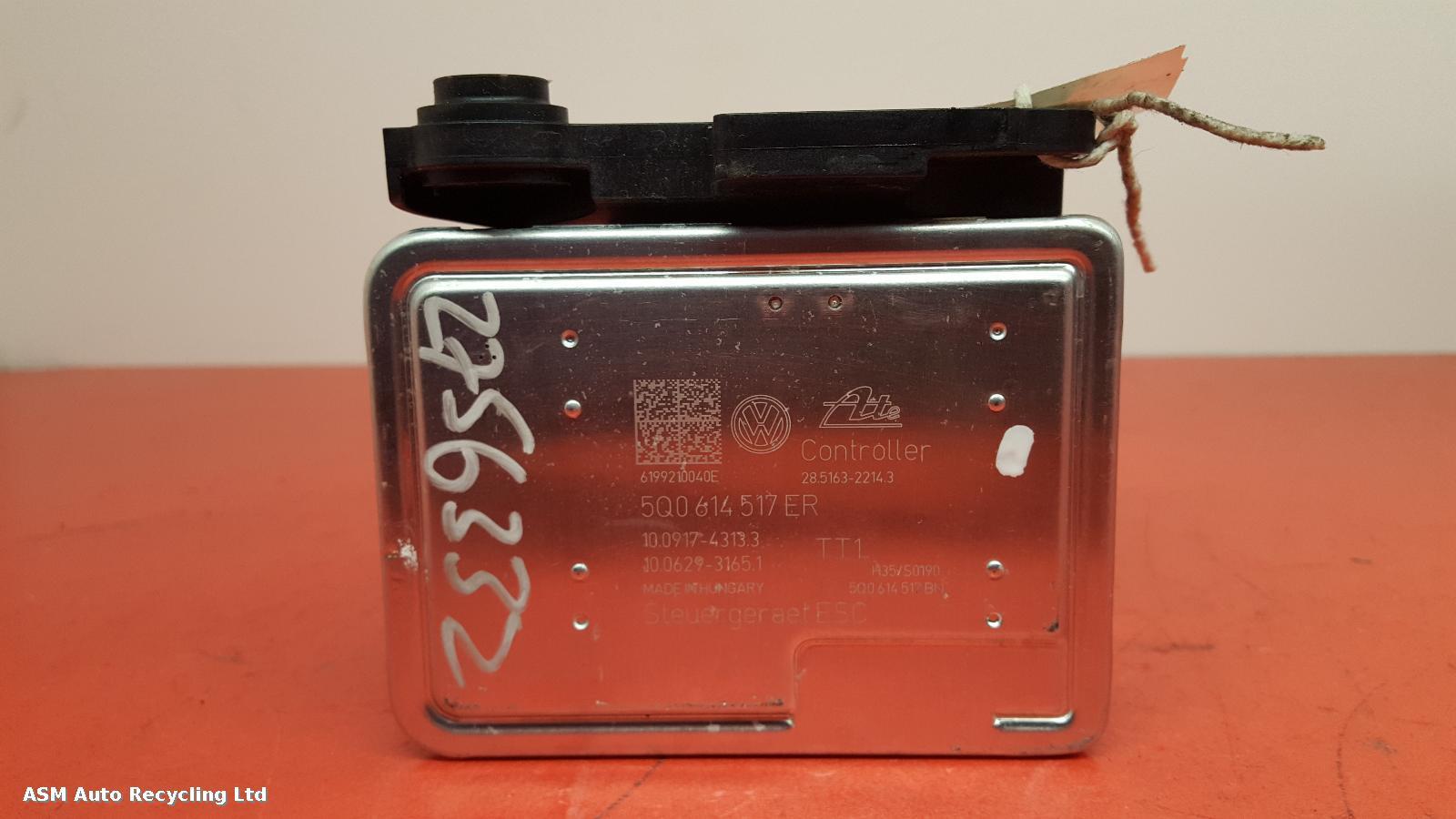 View Auto part ABS Pump/Modulator Volkswagen Golf 2019