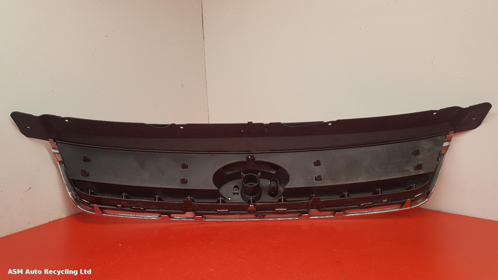 View Auto part Grille Ford Kuga 2012