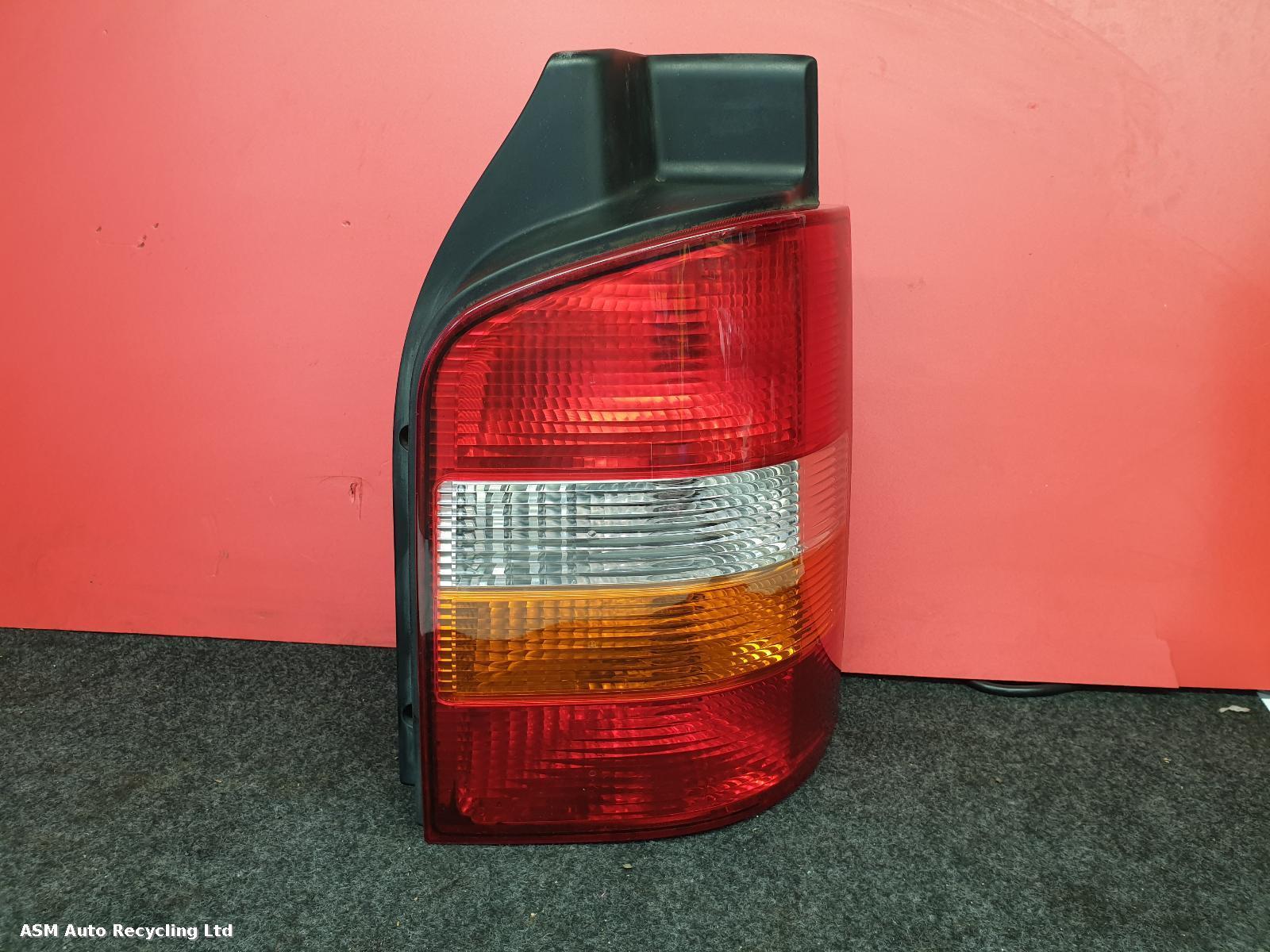 View Auto part R Taillight Volkswagen Transporter 2004