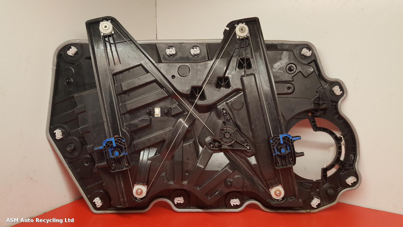 View Auto part RF Window Regulator Ford Fiesta 2018