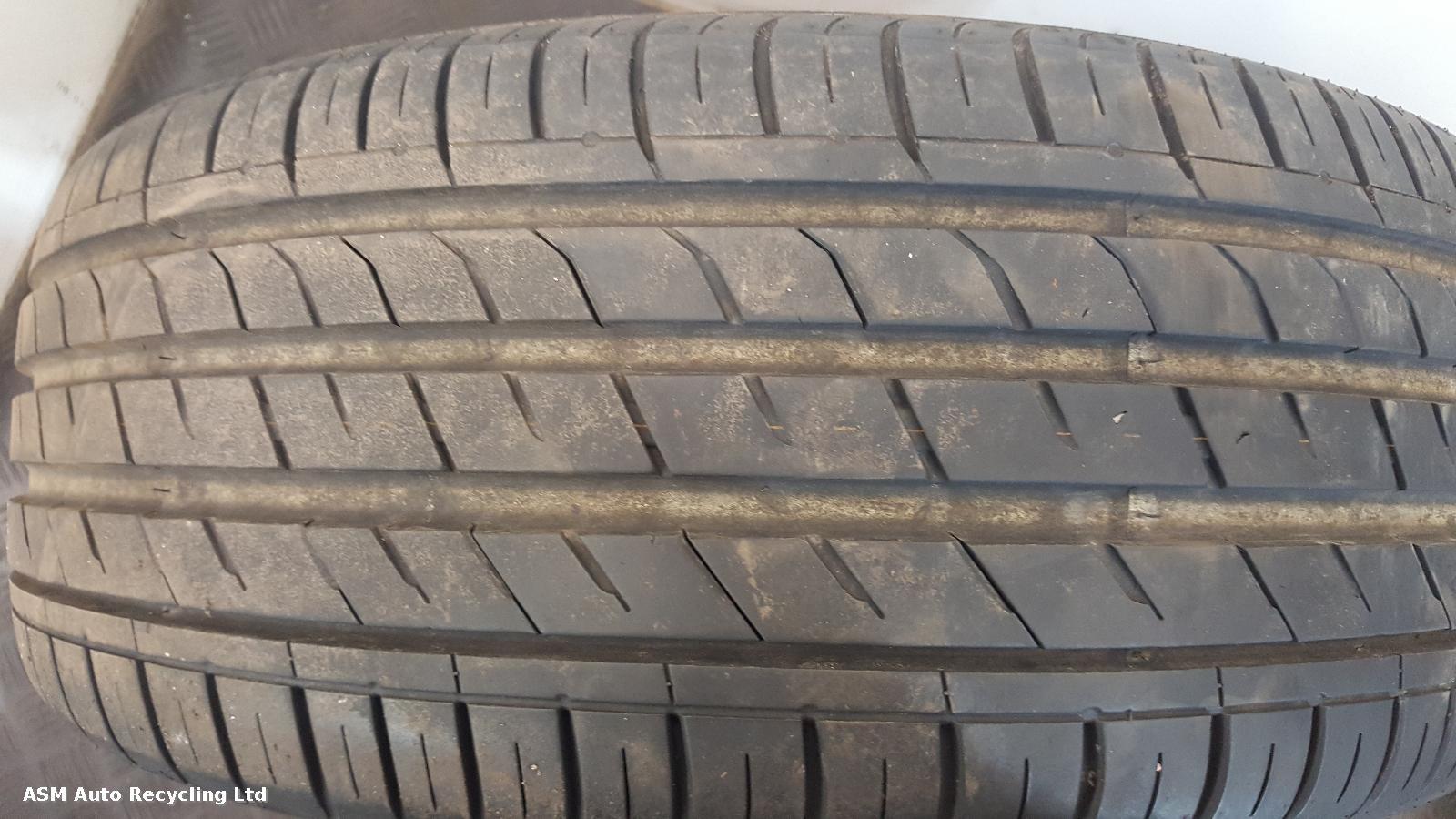 View Auto part Wheel Set Volkswagen Golf 2016