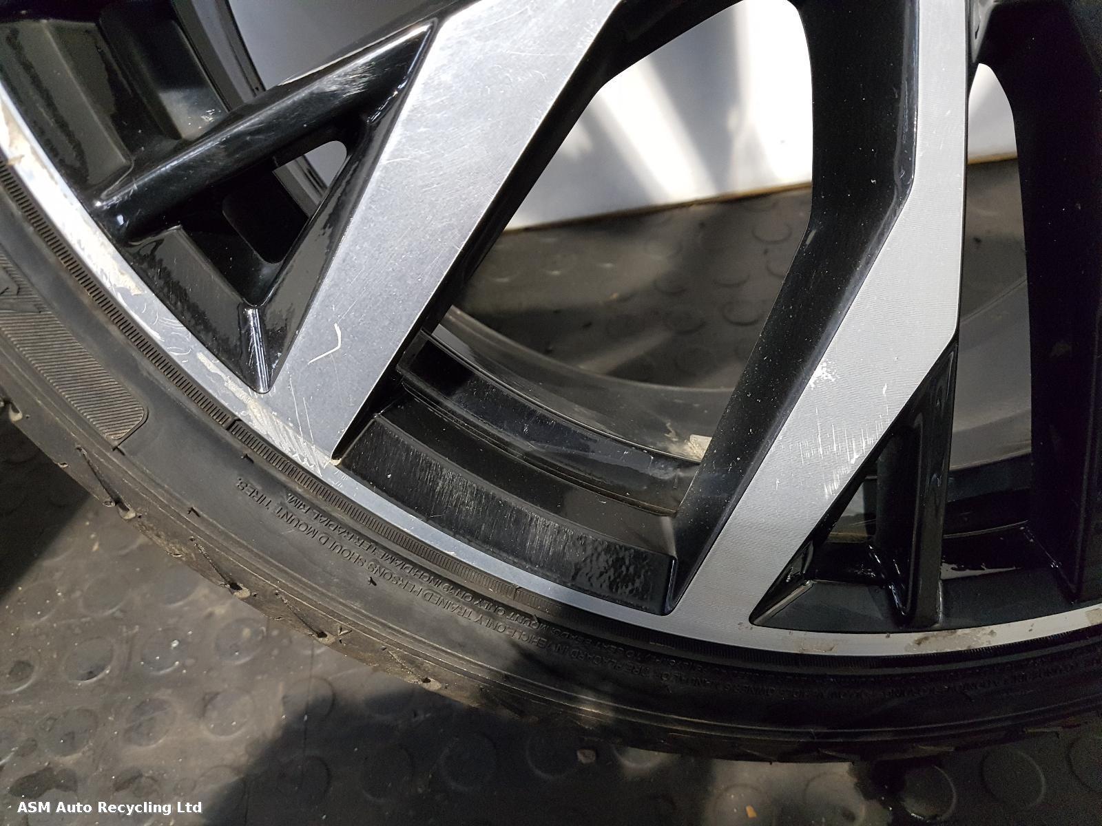 View Auto part Wheel Set Volkswagen Golf 2016