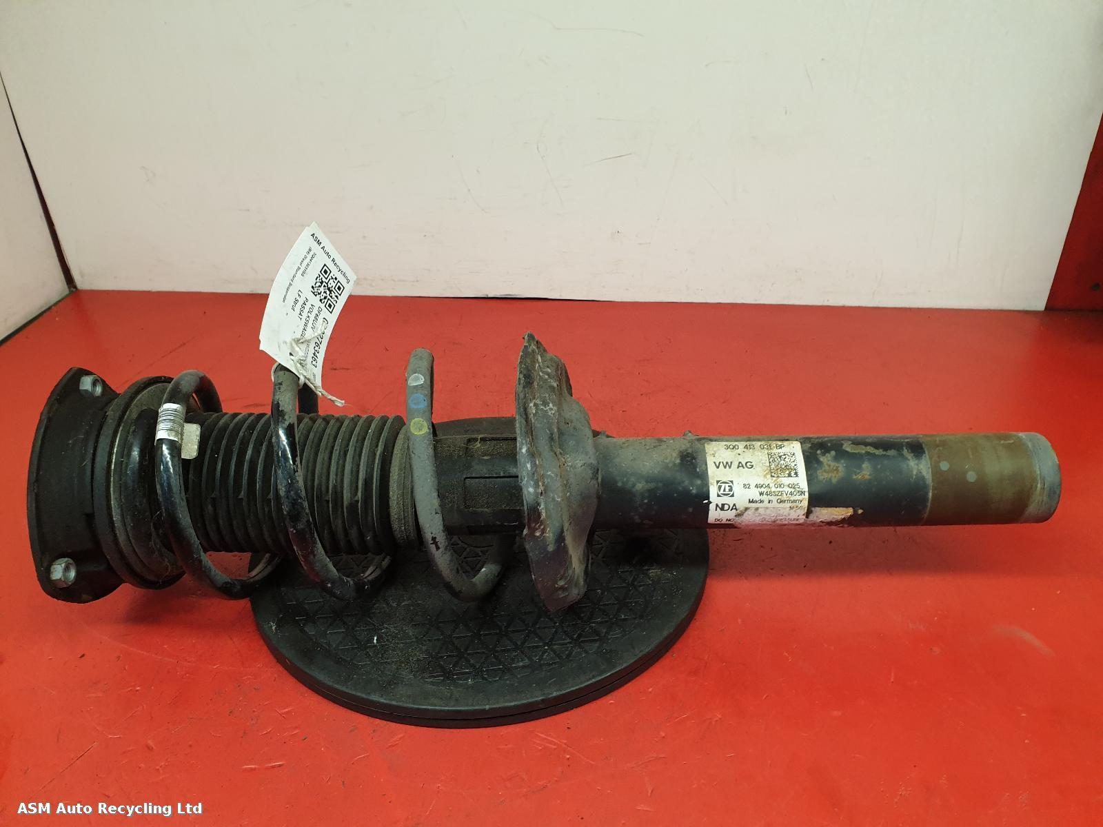 View Auto part LF Strut Volkswagen Passat 2019