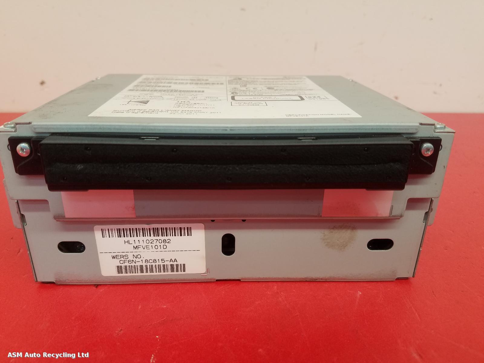 View Auto part Radio Display Volvo V40 2017