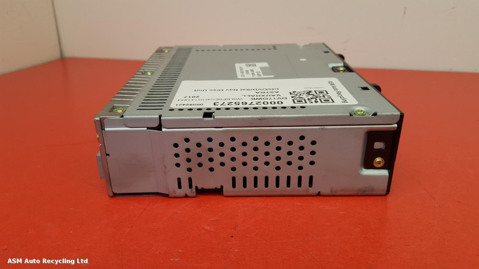 View Auto part CD Changer Vauxhall Astra 2017