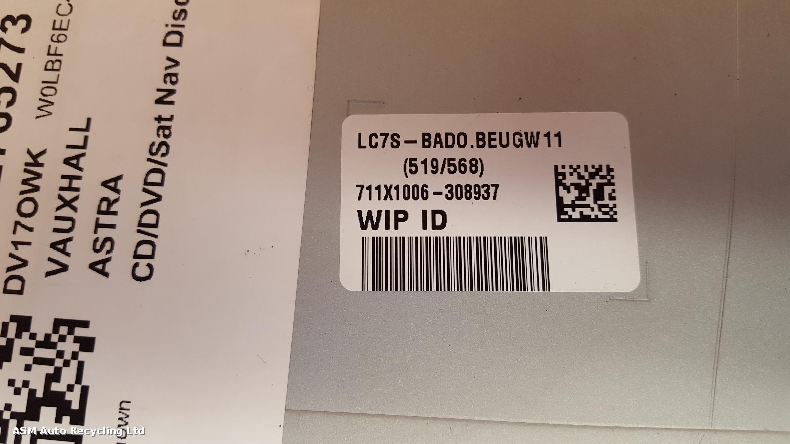 View Auto part CD Changer Vauxhall Astra 2017