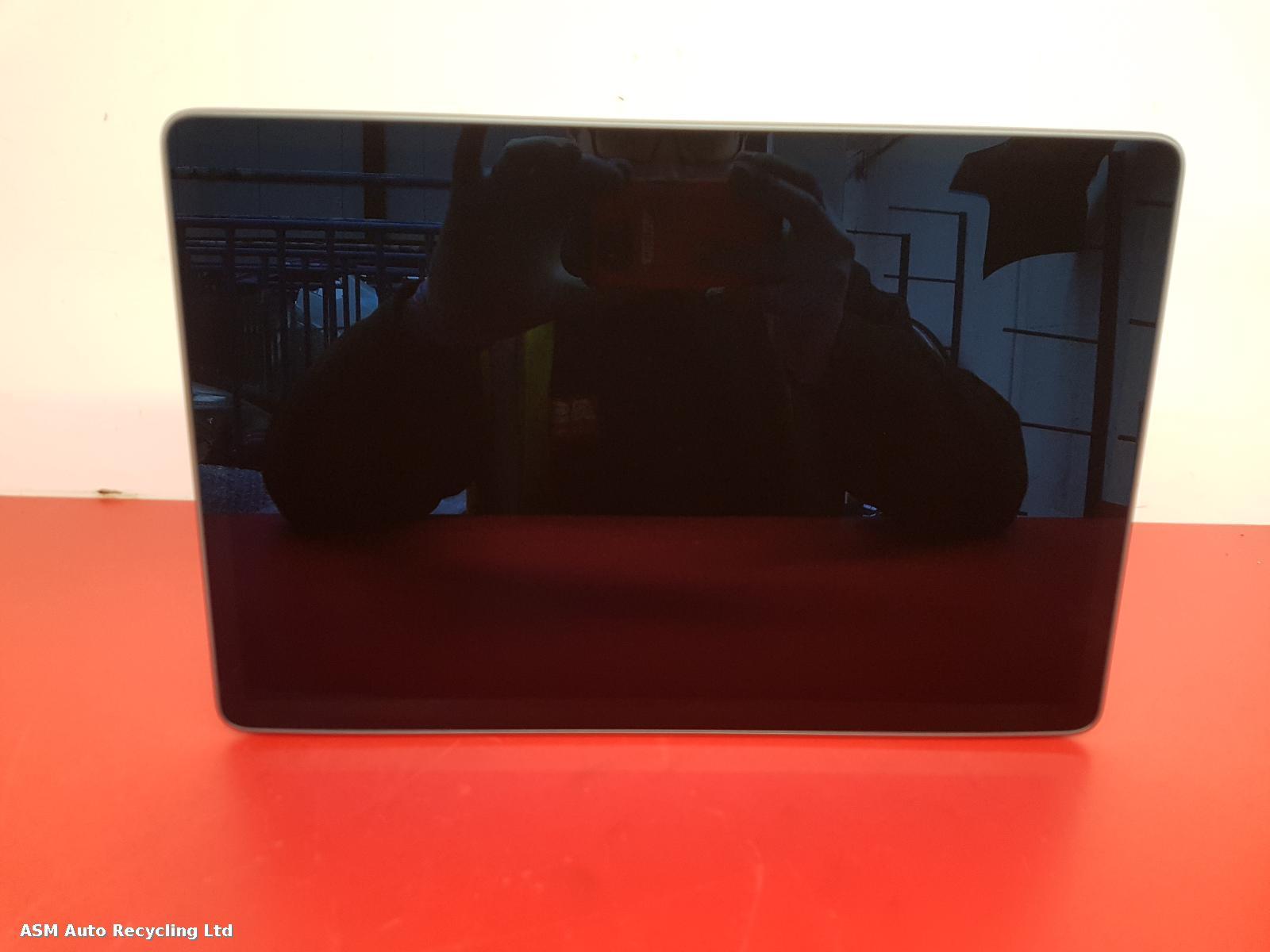 View Auto part Radio Display Tesla Model 3 2019
