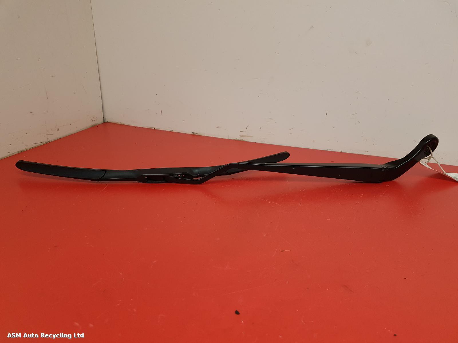 View Auto part Wiper Arm Mini (bmw) Mini 2015