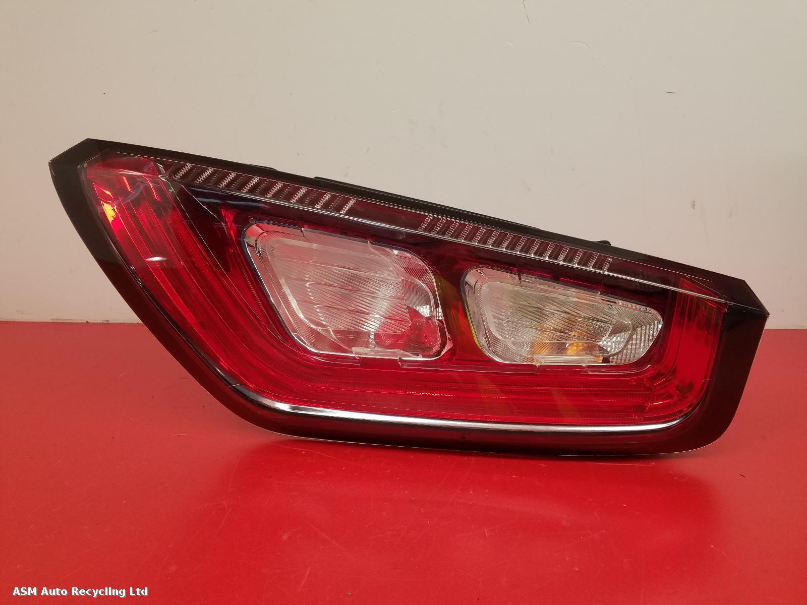 View Auto part R Taillight Fiat Punto 2012
