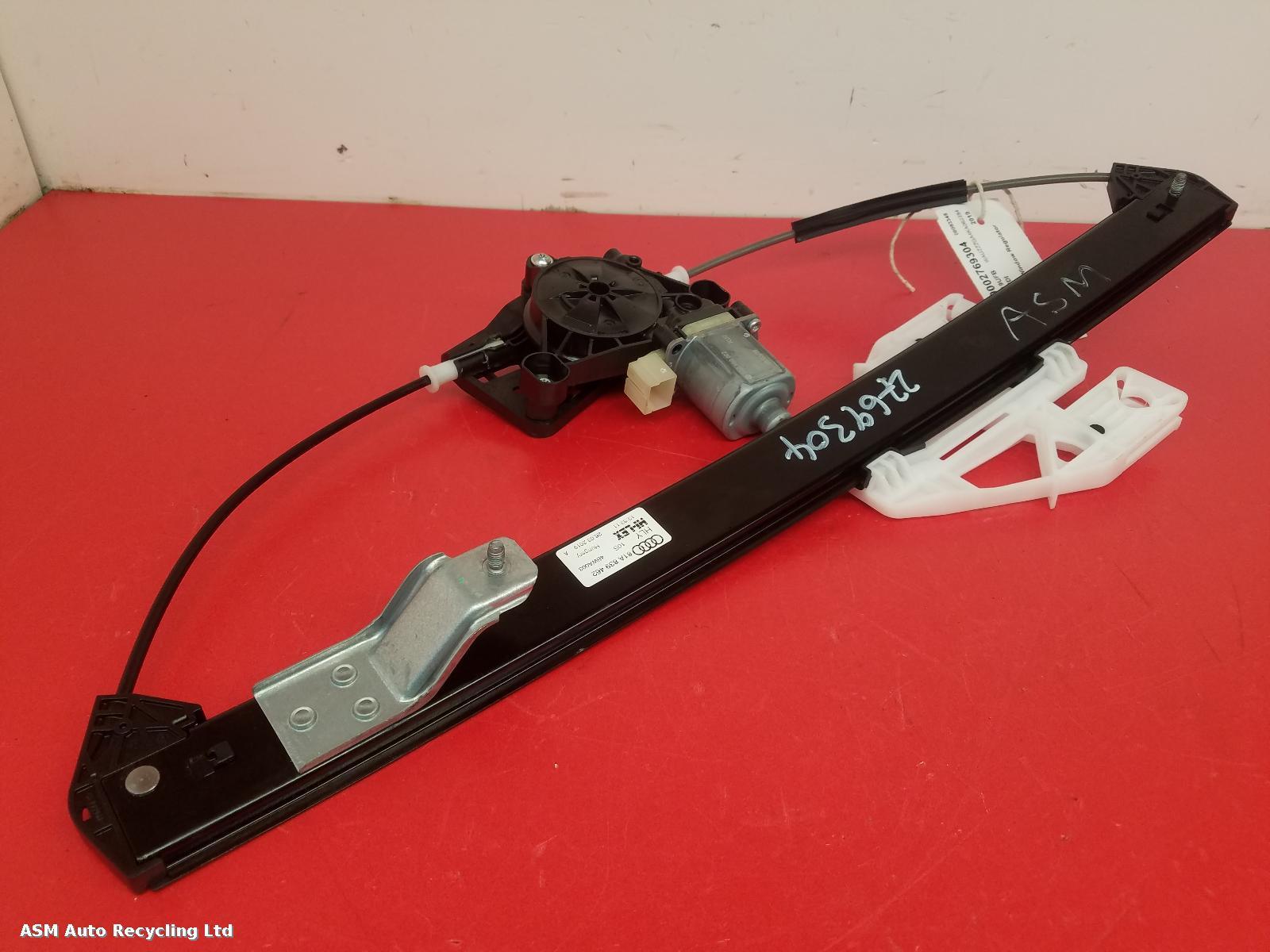 View Auto part RR Window Regulator Audi Q2 2019