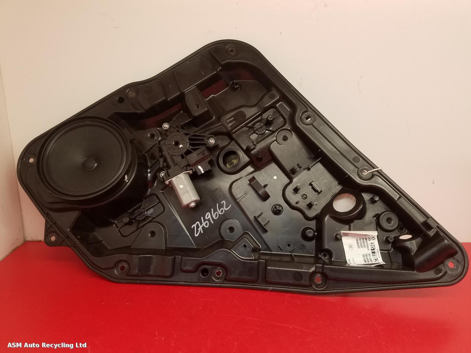 View Auto part RR Window Regulator Mercedes Gla Class 2017