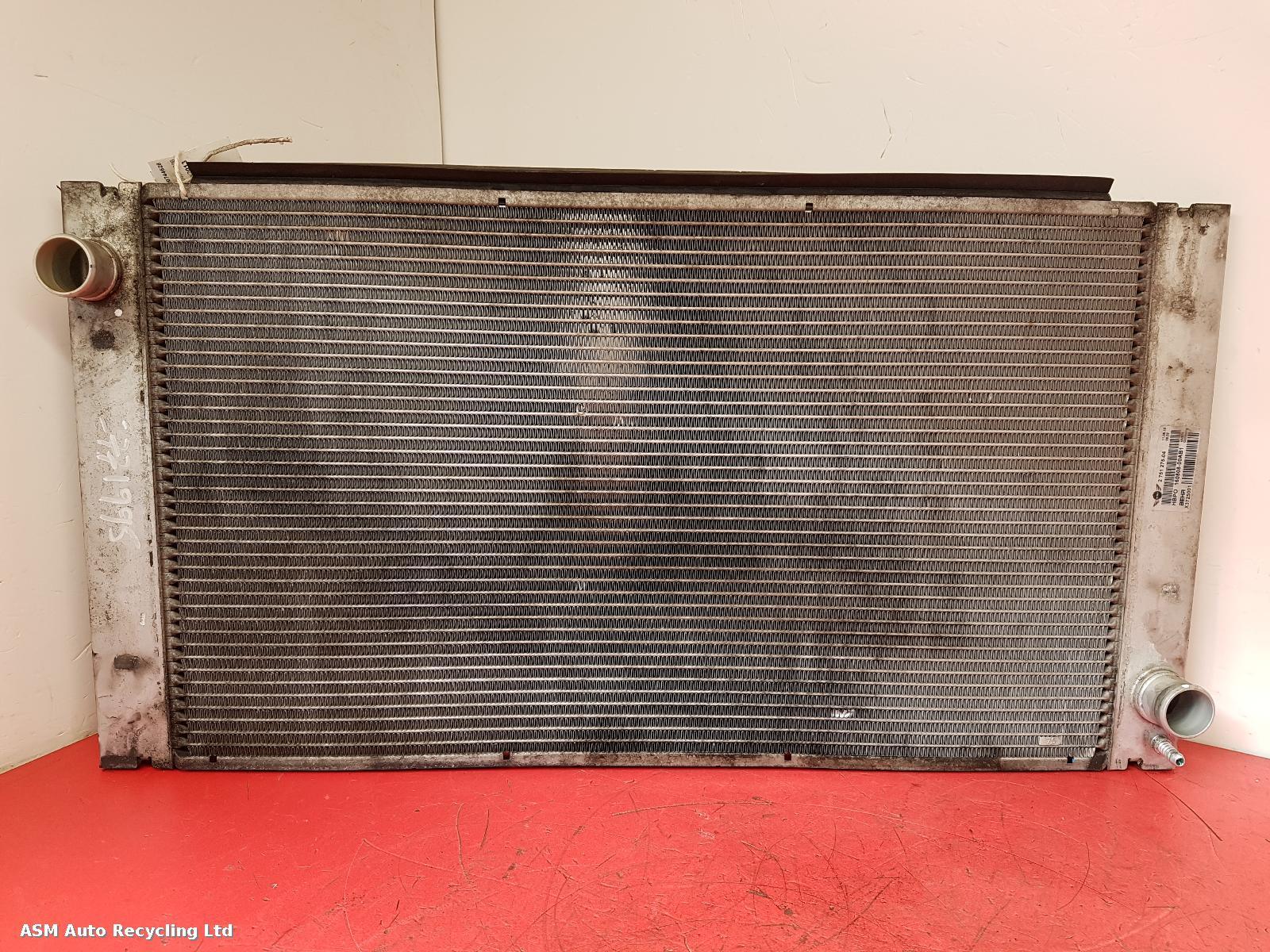 View Auto part Radiator Mini (bmw) Countryman 2013