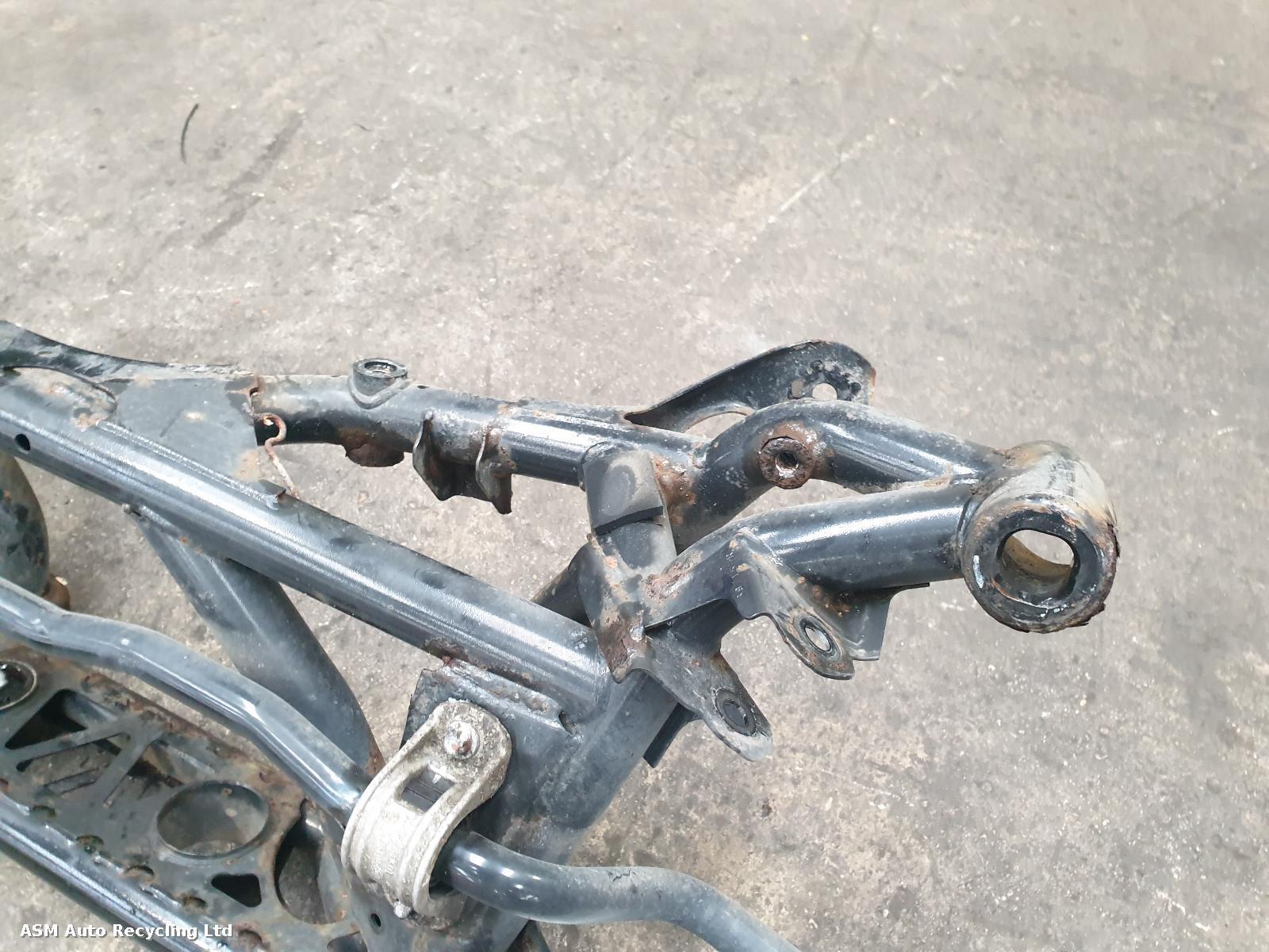 View Auto part Rear Axle Assembly Bmw 3 Series 2015