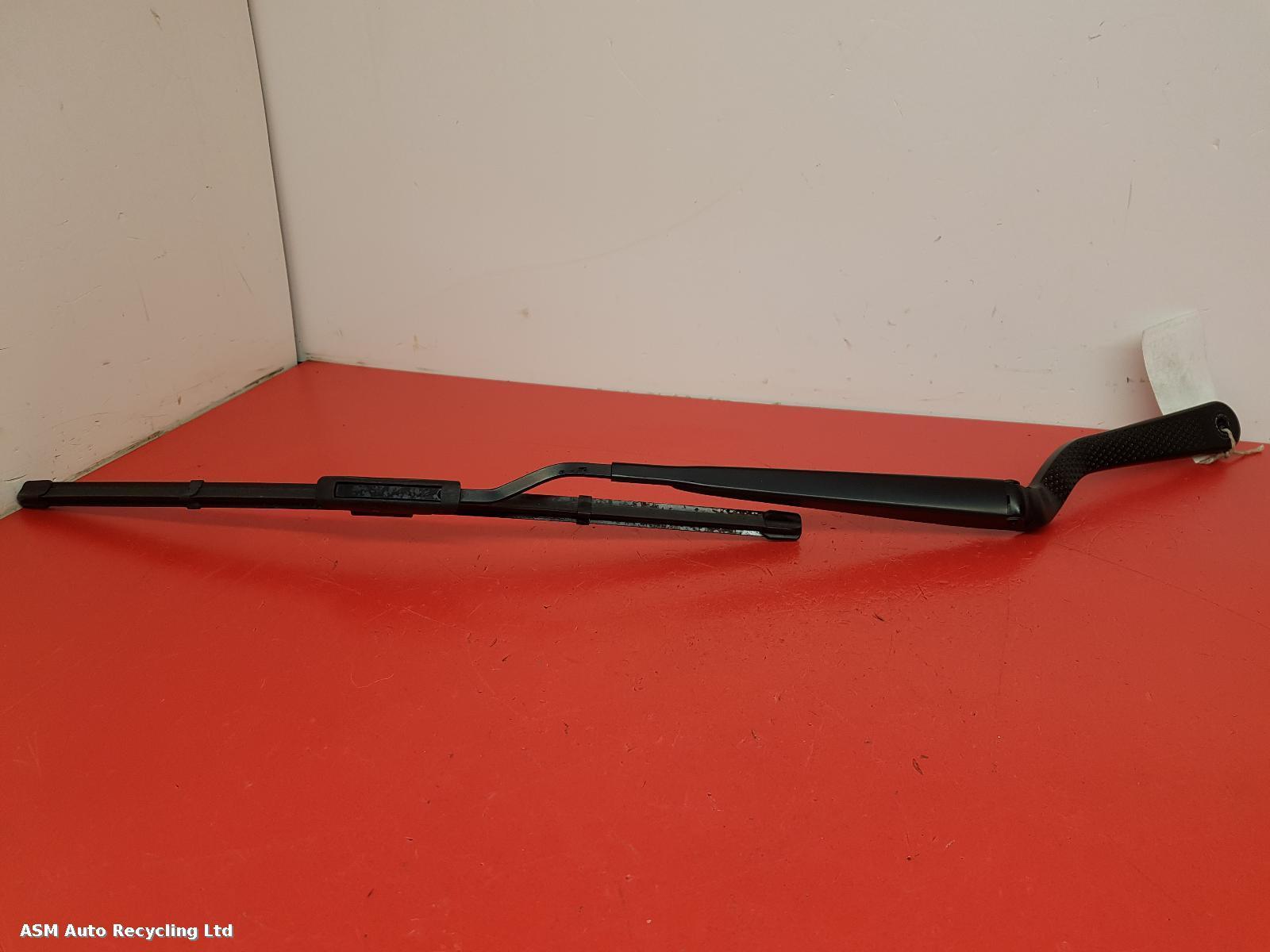 View Auto part Wiper Arm Smart Fortwo; Smartcar 2017