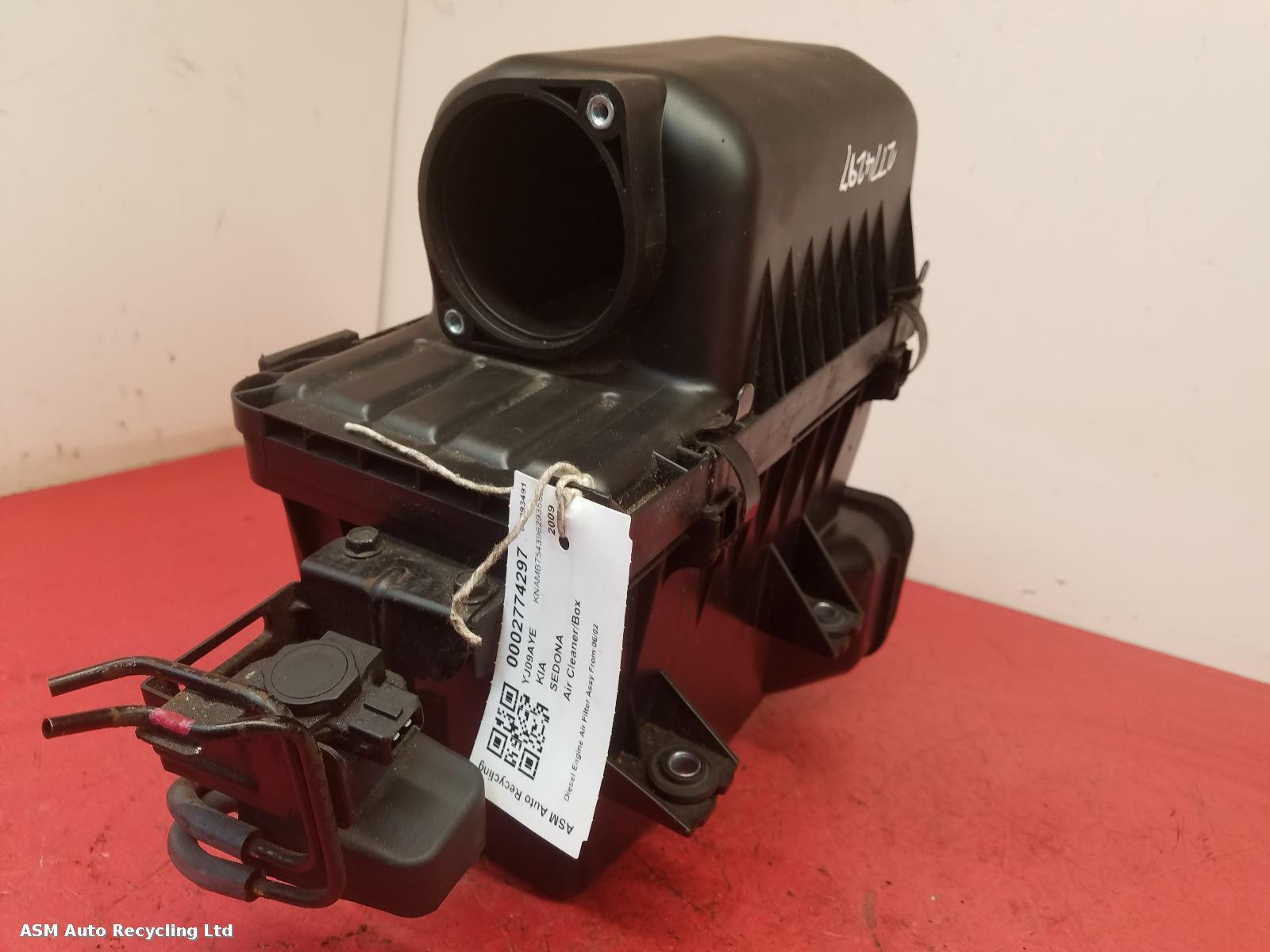 View Auto part Air Cleaner/Box Kia Sedona 2009