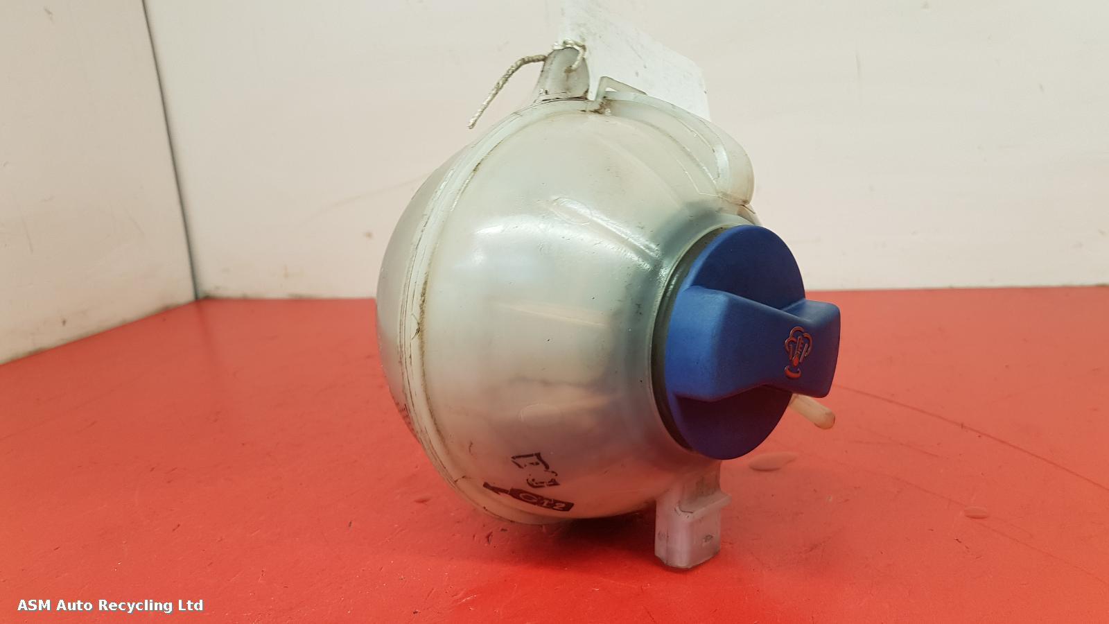 View Auto part Overflow Bottle Audi Tt 2001
