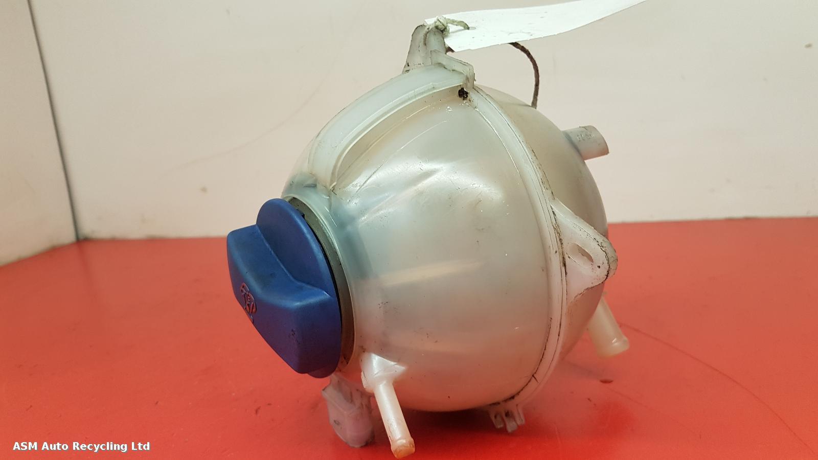 View Auto part Overflow Bottle Audi Tt 2001