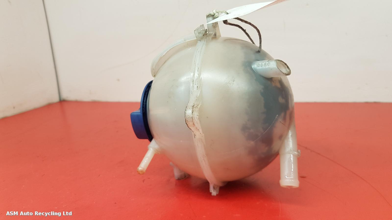 View Auto part Overflow Bottle Audi Tt 2001