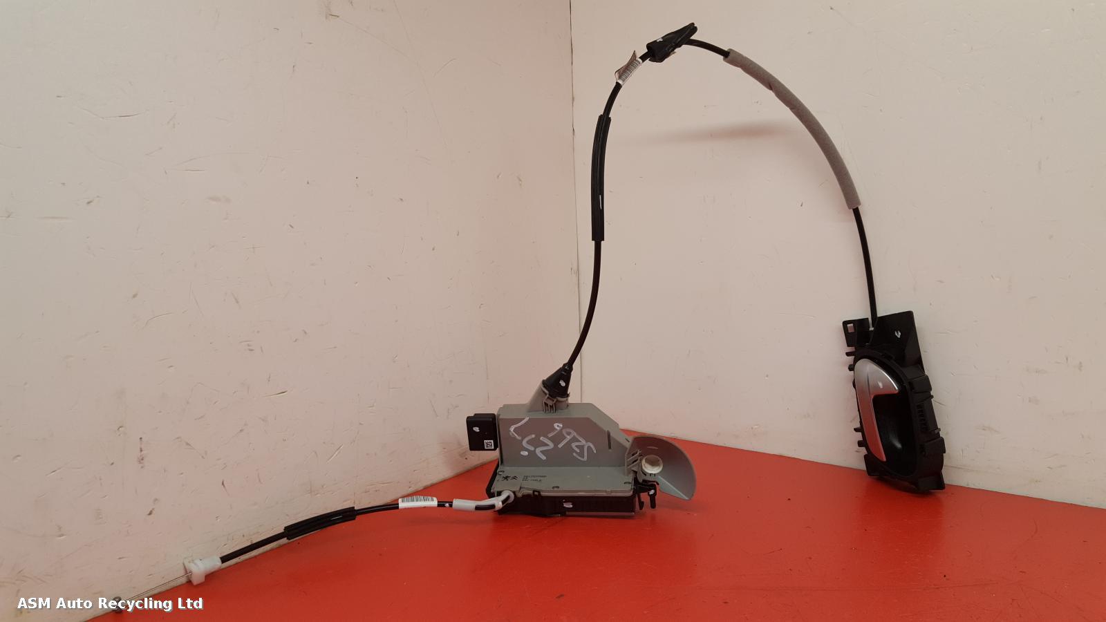 View Auto part Door Lock Assembly Peugeot 208 2016