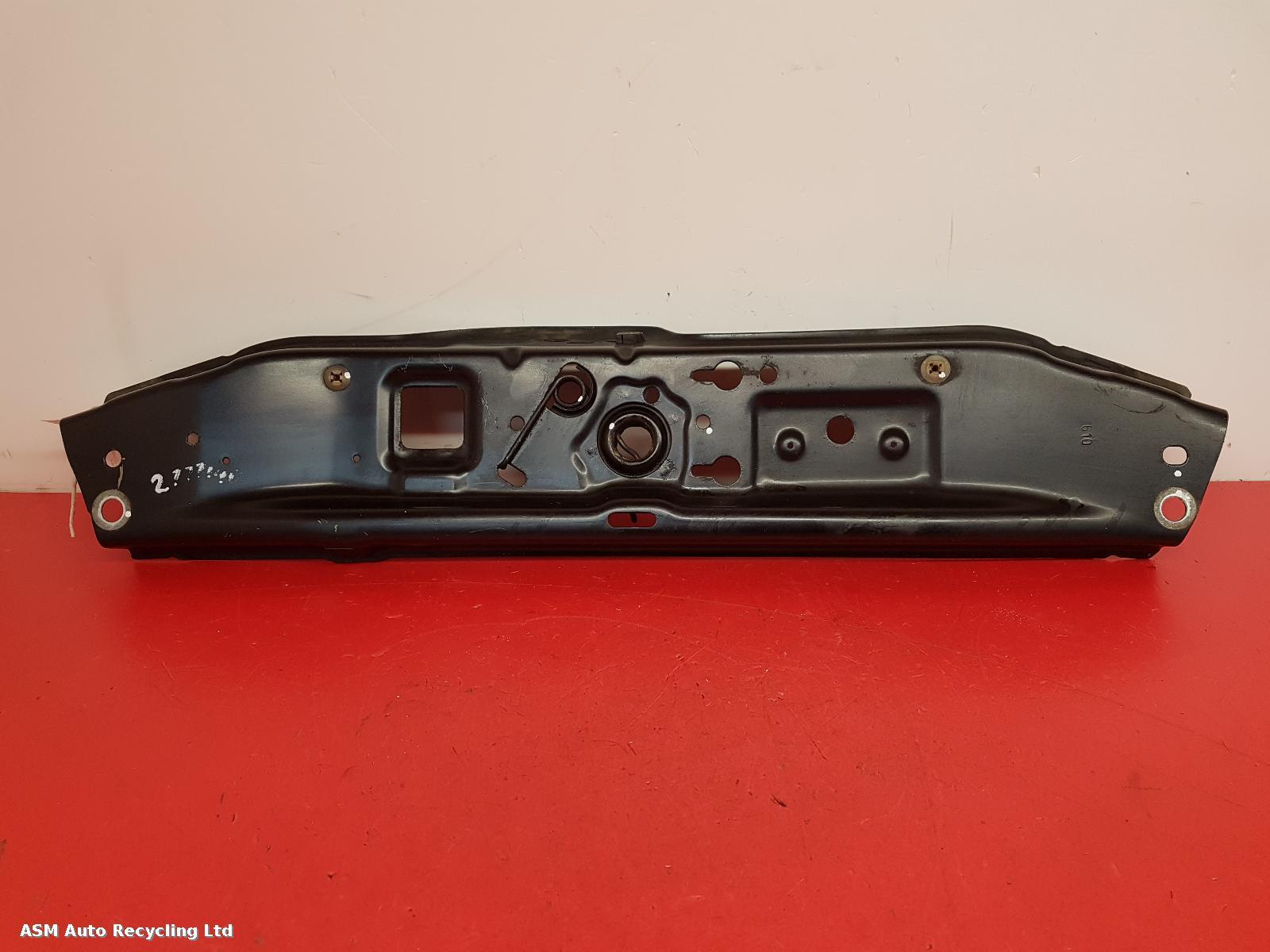 View Auto part Front Panel Vauxhall Astra 2010