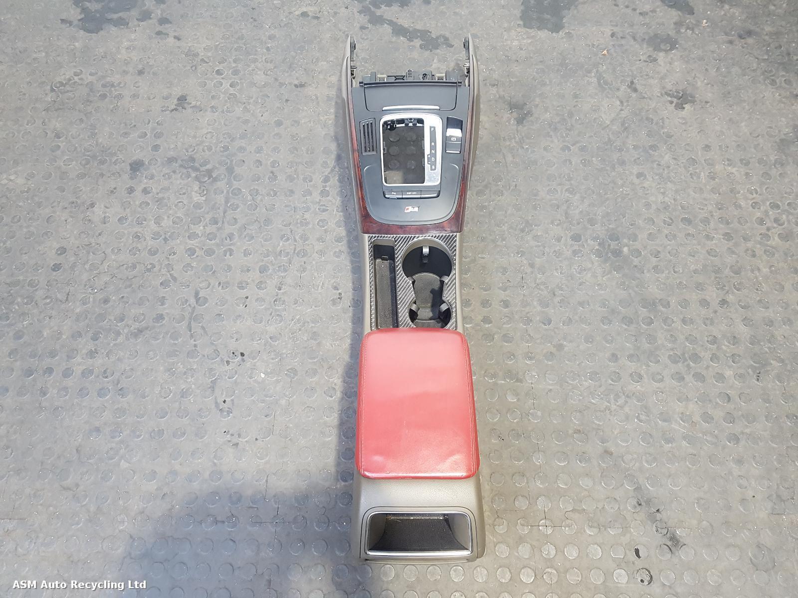 View Auto part Console Audi A5 2008