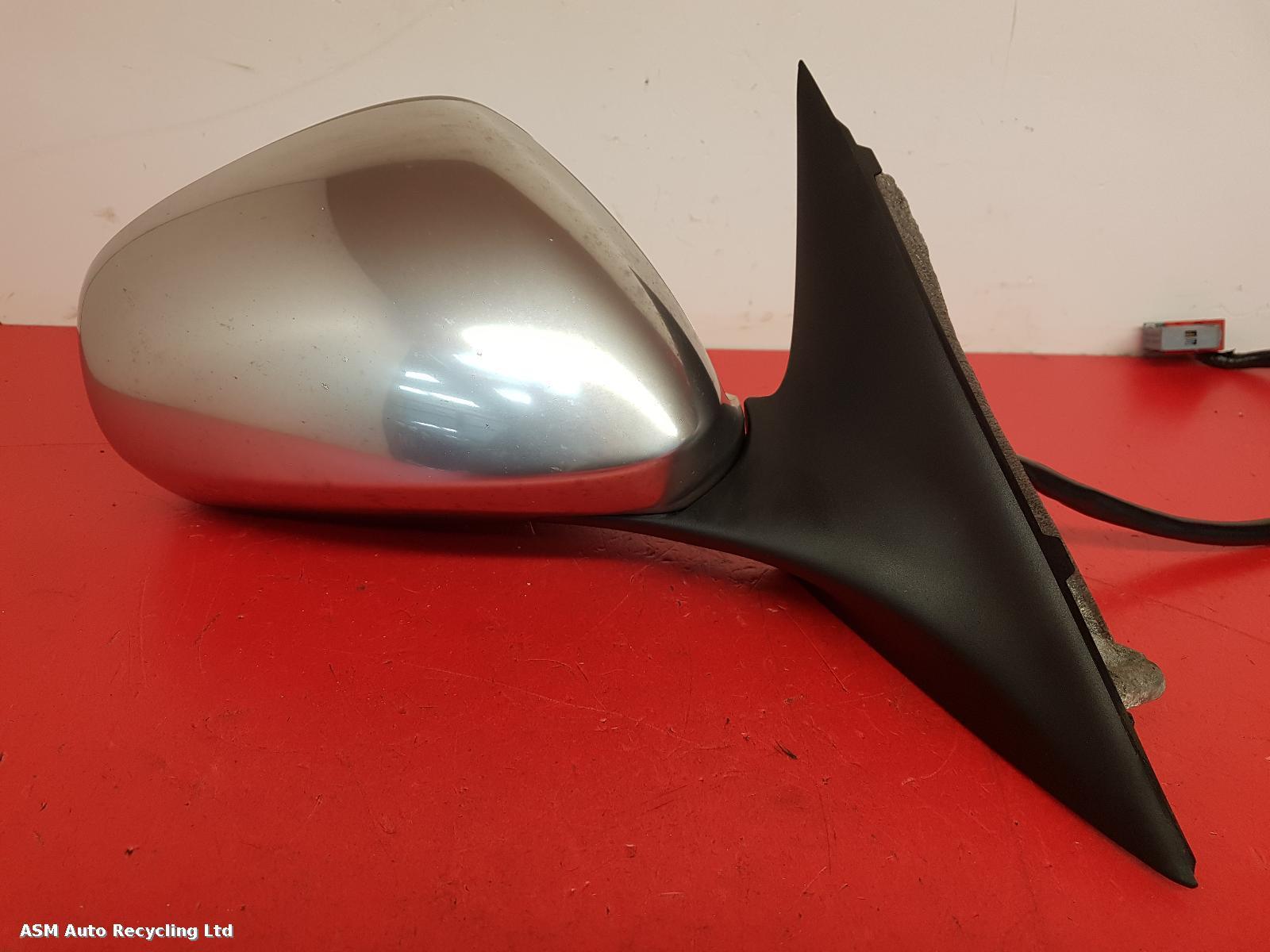 View Auto part R Door Mirror Alfa Romeo 159 2008