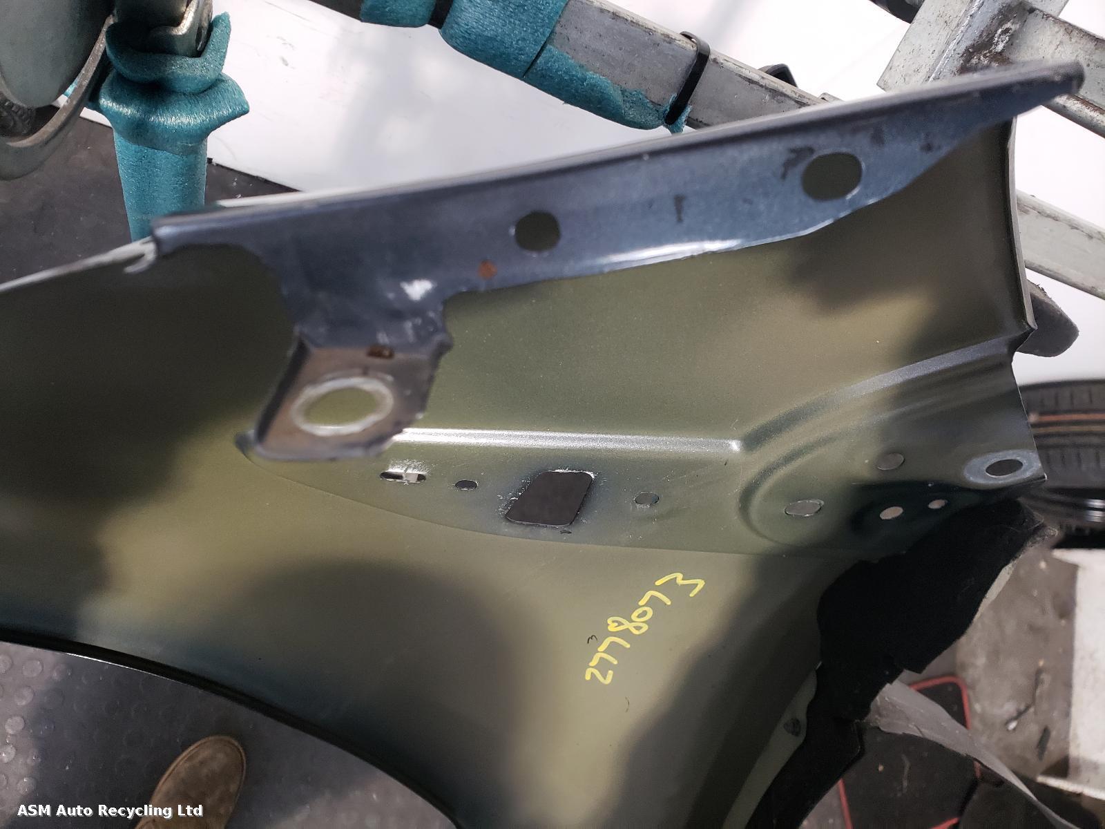 View Auto part R Wing Vauxhall Ampera 2012